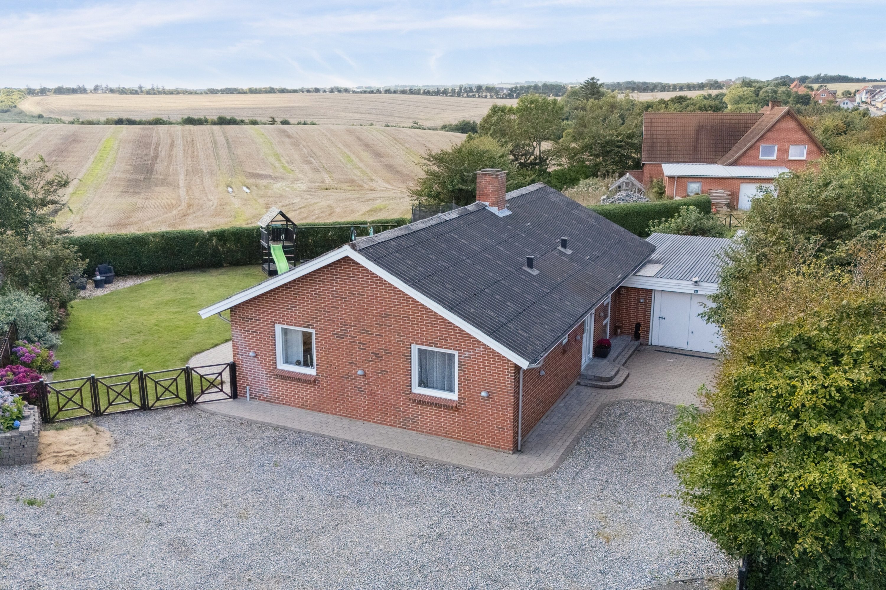 Fremhævet set fra vejen billede i fuldskærmstilstand. Billede af Bakken 35, Ydby, 7760 Hurup Thy