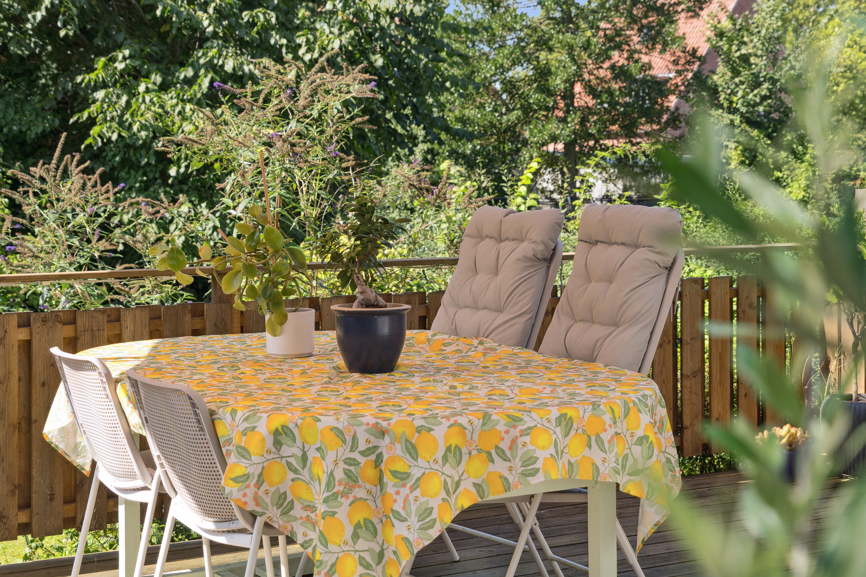 Fremhævet terrasse billede i fuldskærmstilstand. Billede af Ingeborgvej 18, st.., 5000 Odense C