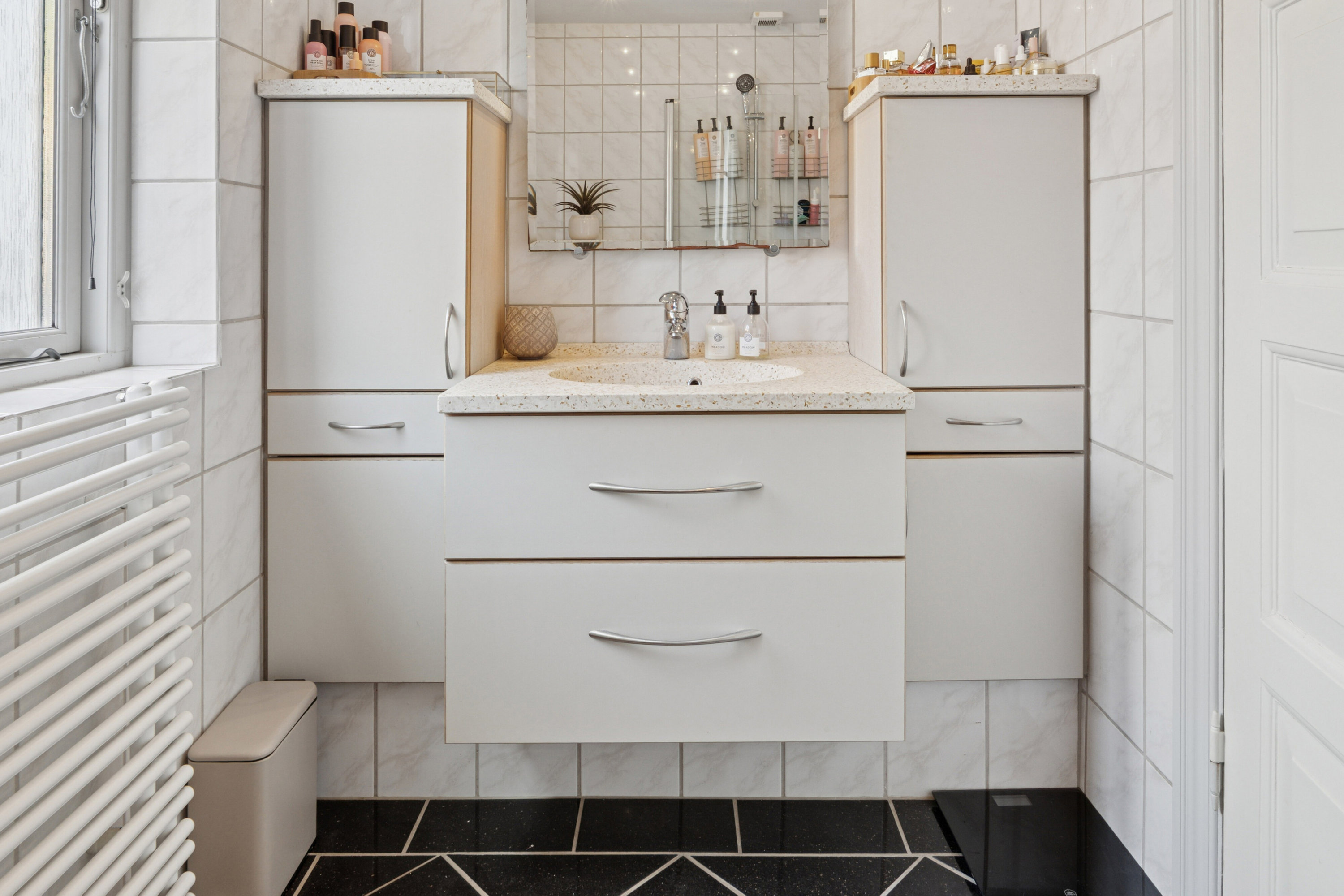 Fremhævet badeværelse billede i fuldskærmstilstand. Billede af Ebstrupvej 10, 8600 Silkeborg