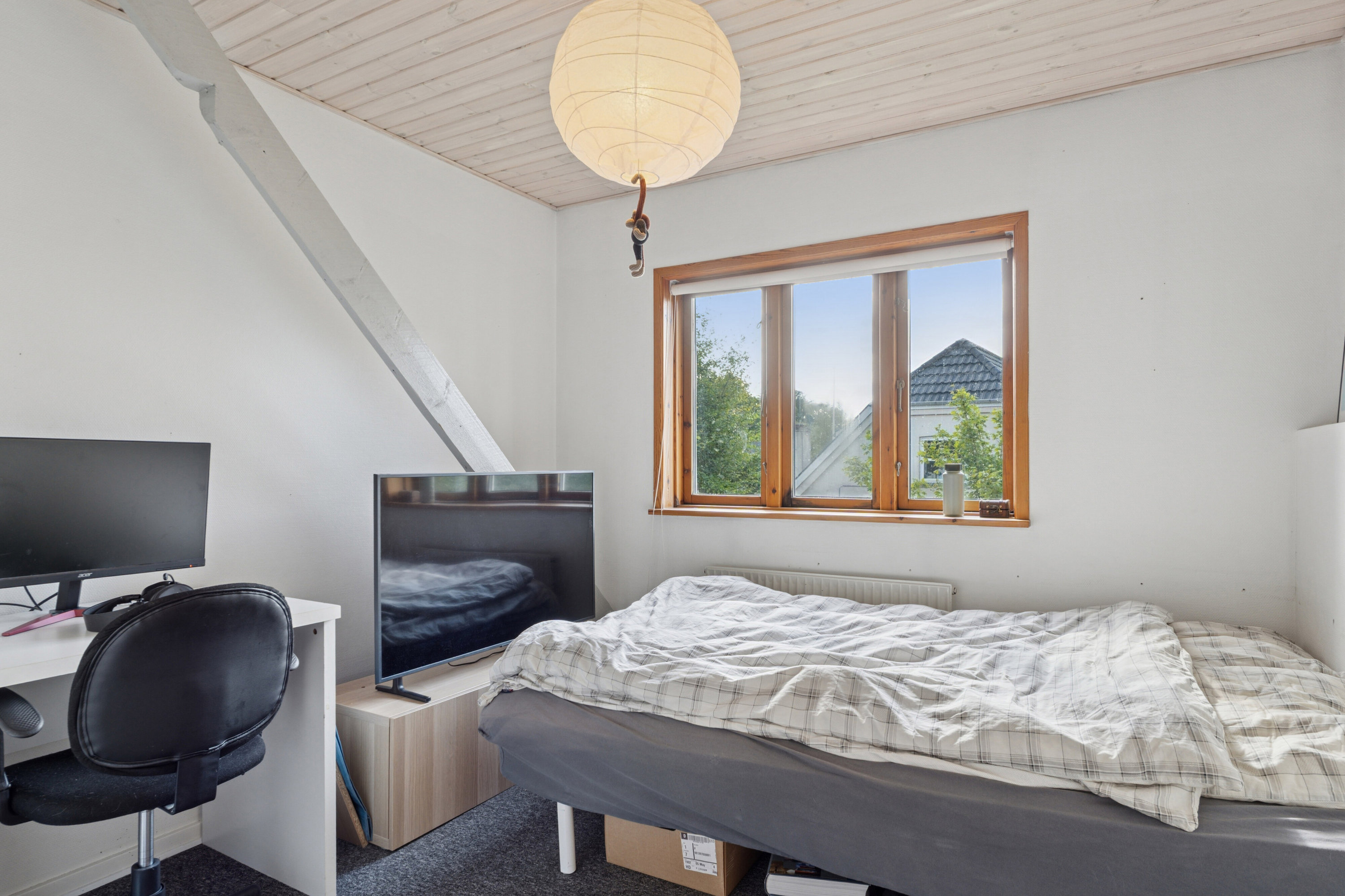 Fremhævet soveværelse billede i fuldskærmstilstand. Billede af Ebstrupvej 10, 8600 Silkeborg