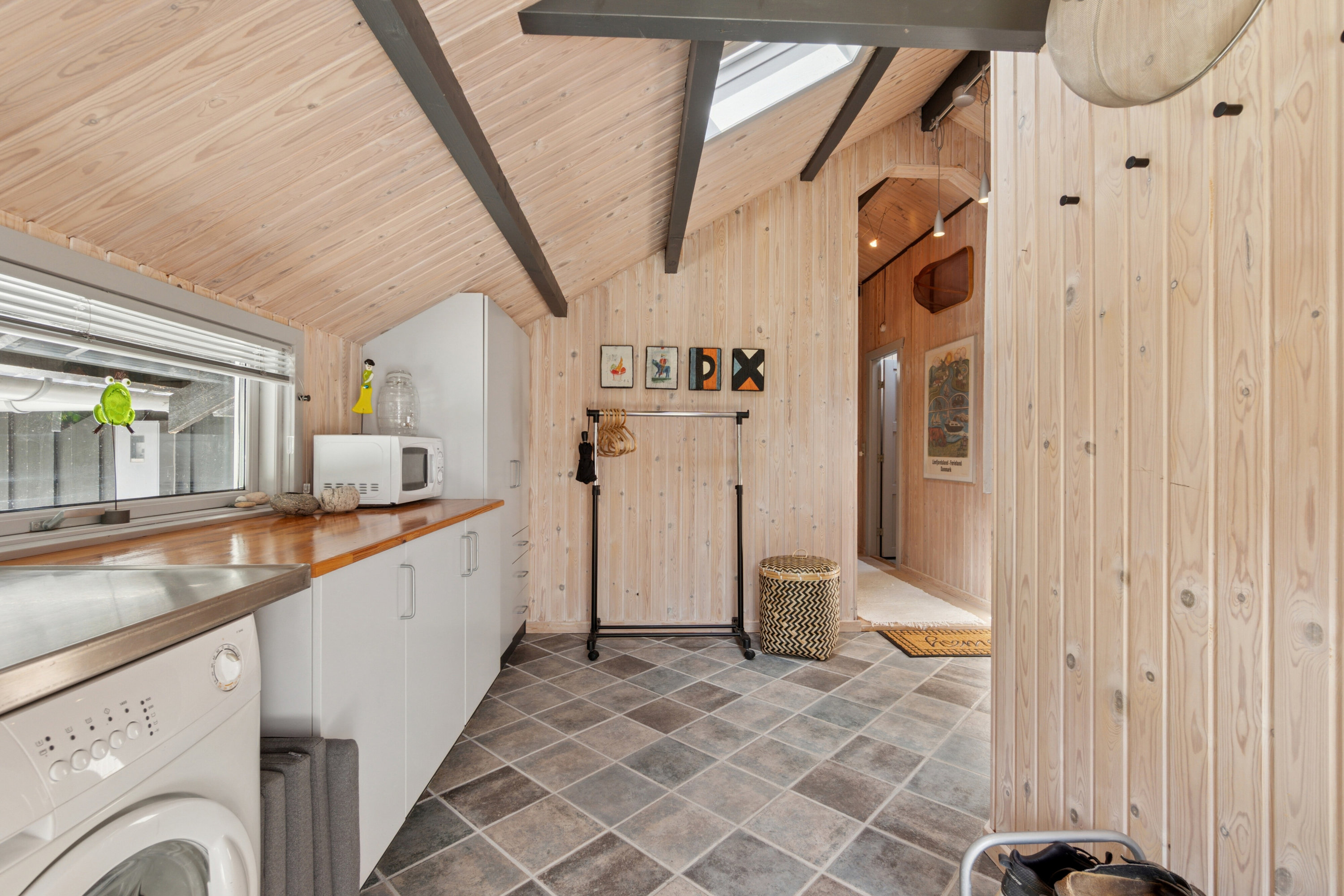 Fremhævet køkken billede i fuldskærmstilstand. Billede af Furvej 4, Amtoft, 7742 Vesløs