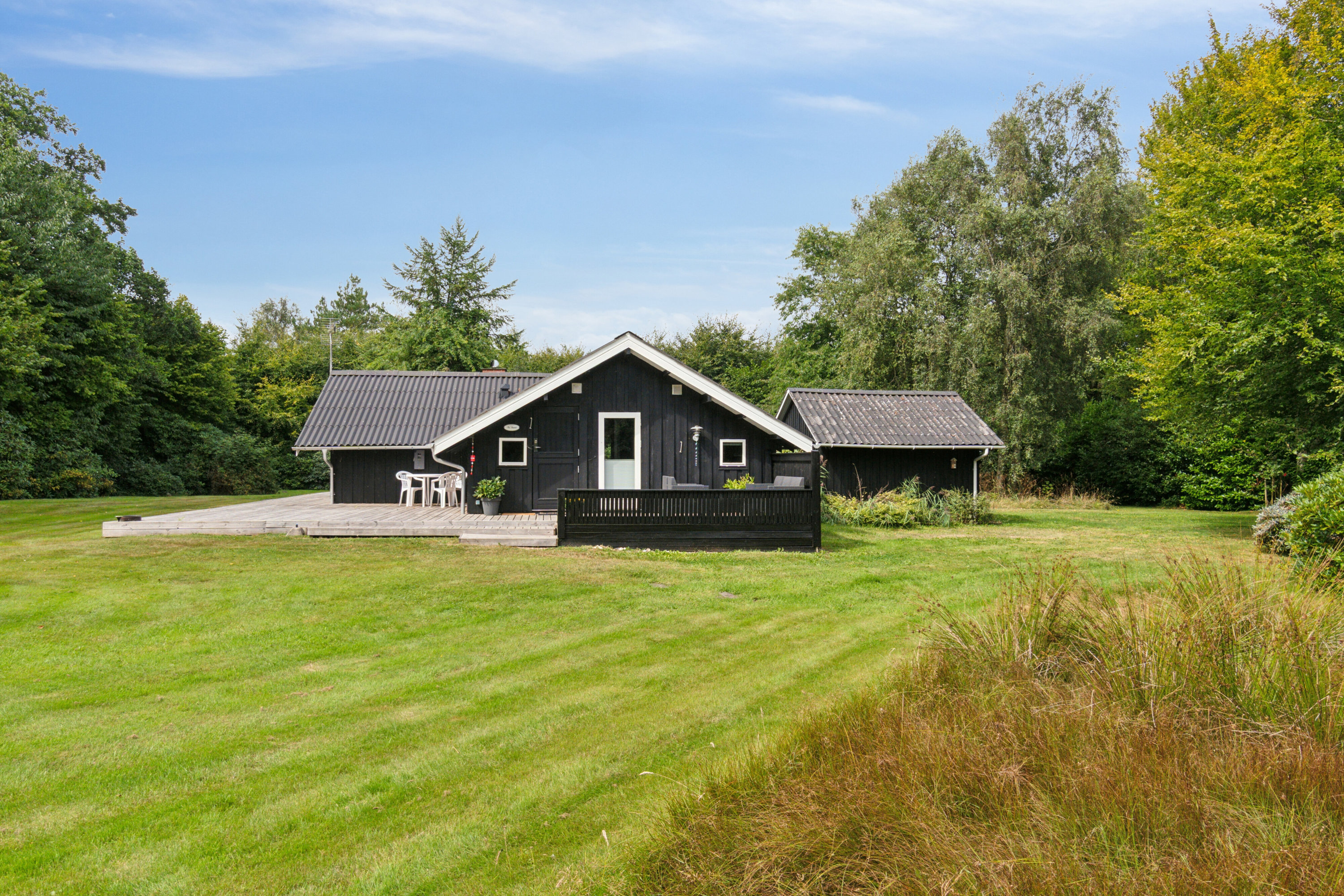 Fremhævet set fra haven billede i fuldskærmstilstand. Billede af Furvej 4, Amtoft, 7742 Vesløs