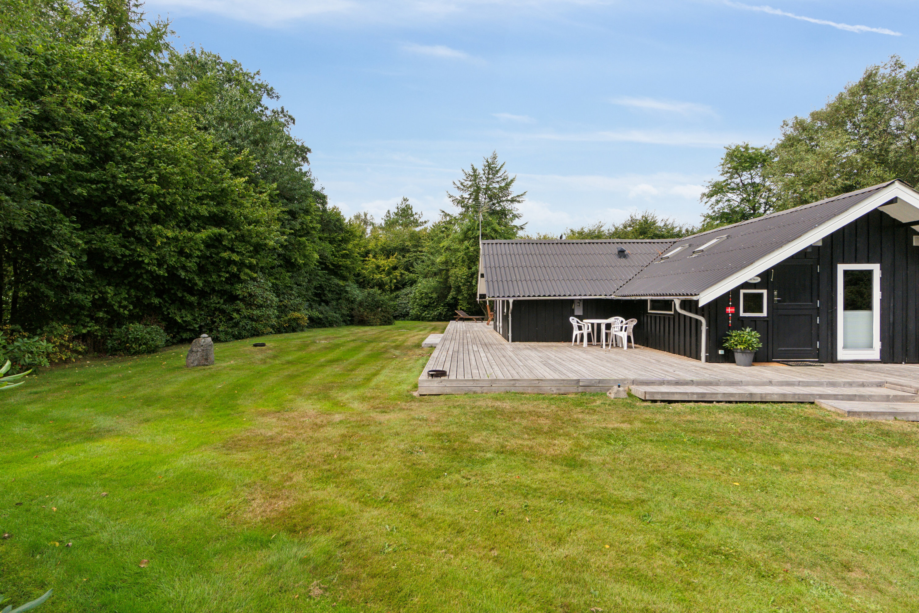 Fremhævet set fra haven billede i fuldskærmstilstand. Billede af Furvej 4, Amtoft, 7742 Vesløs