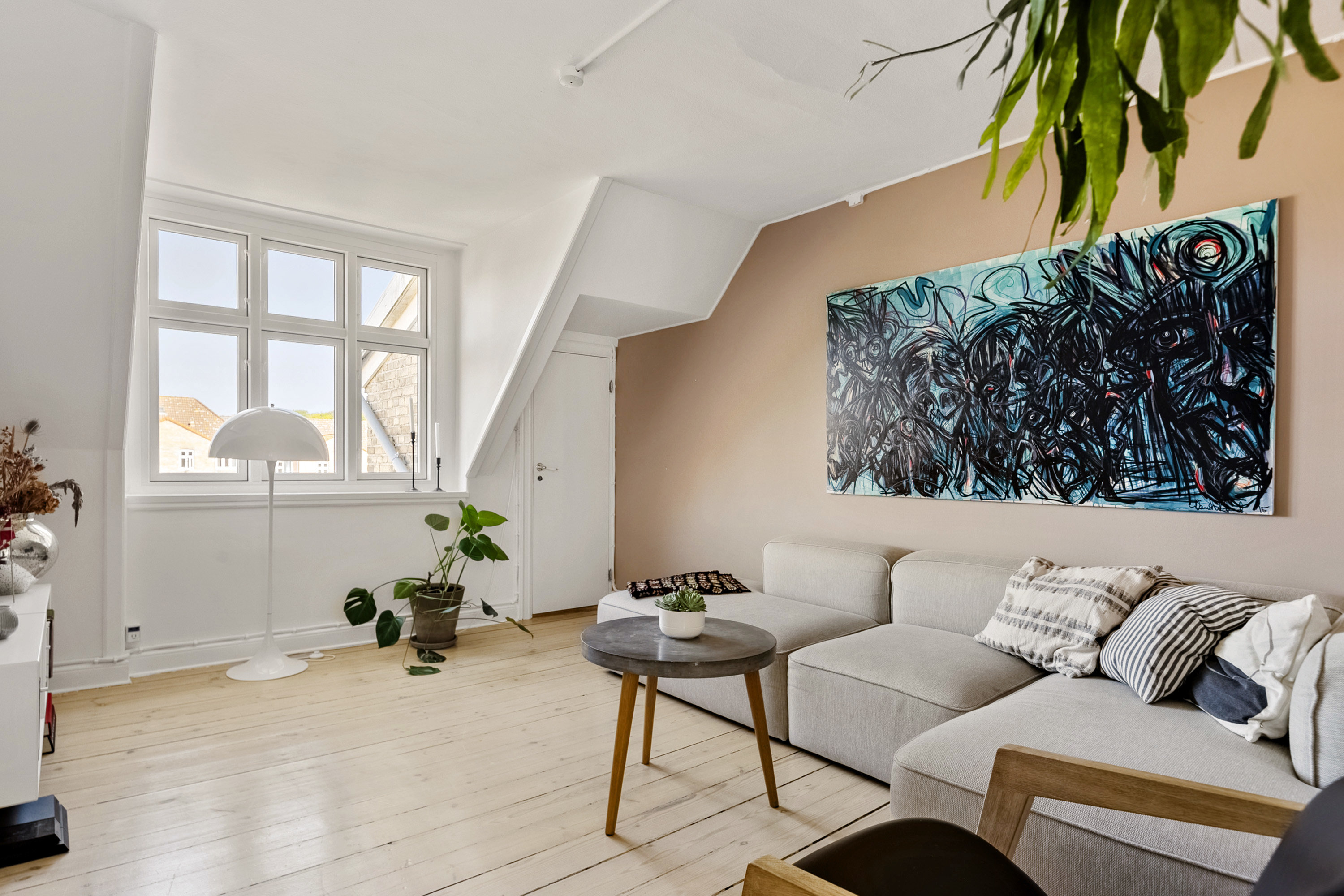 Fremhævet stue billede i fuldskærmstilstand. Billede af Peder Skrams Gade 16, 3., Trøjborg , 8200 Aarhus N