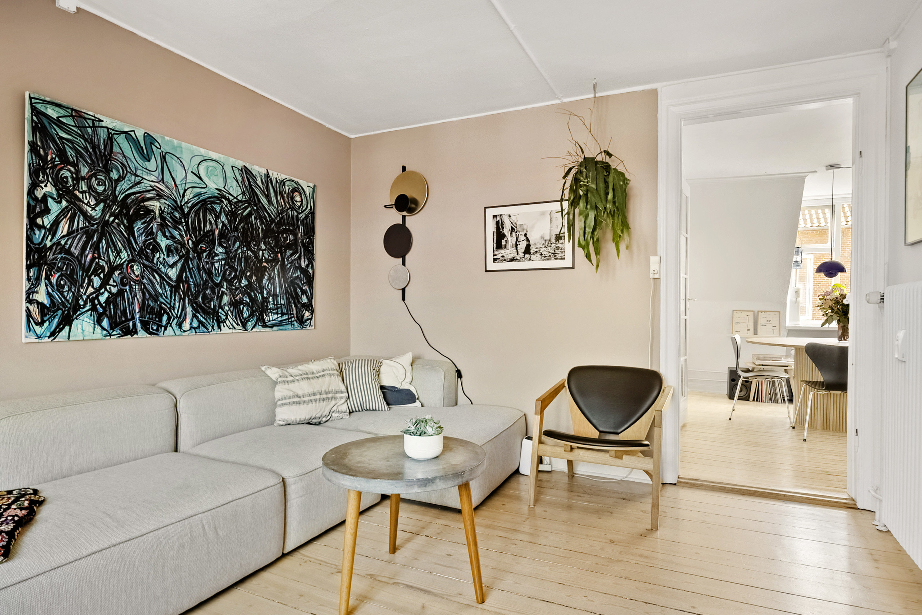 Fremhævet stue billede i fuldskærmstilstand. Billede af Peder Skrams Gade 16, 3., Trøjborg , 8200 Aarhus N