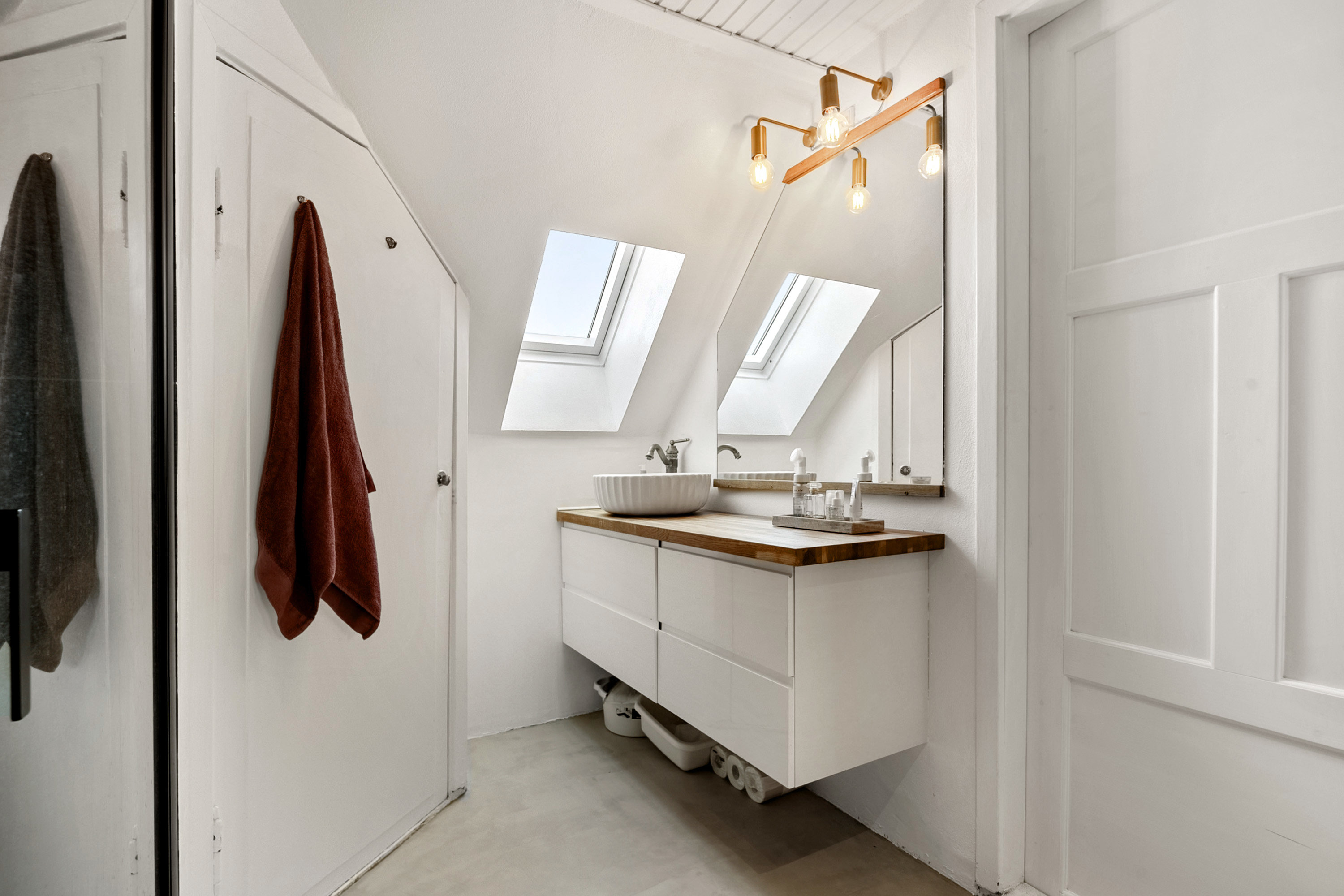 Fremhævet badeværelse billede i fuldskærmstilstand. Billede af Peder Skrams Gade 16, 3., Trøjborg , 8200 Aarhus N