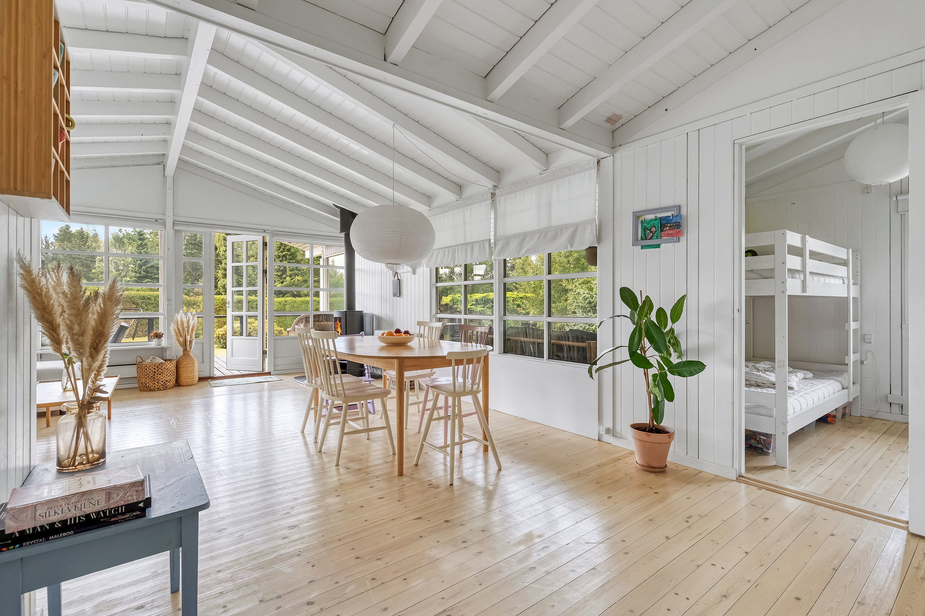 Fremhævet stue billede i fuldskærmstilstand. Billede af Tofthøjs-Åsen 8, Udsholt, 3230 Græsted