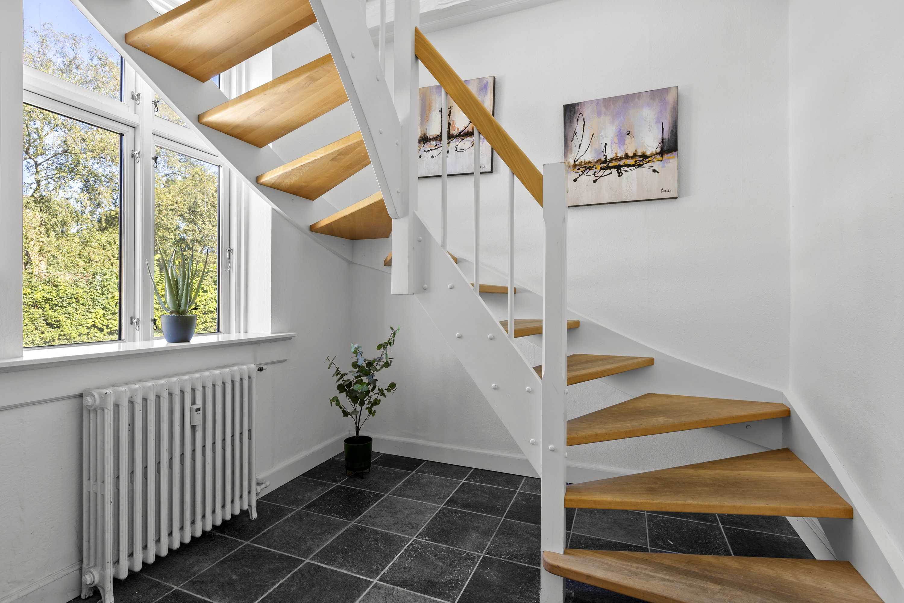 Fremhævet gang billede i fuldskærmstilstand. Billede af Vedelsgade 24, 4180 Sorø