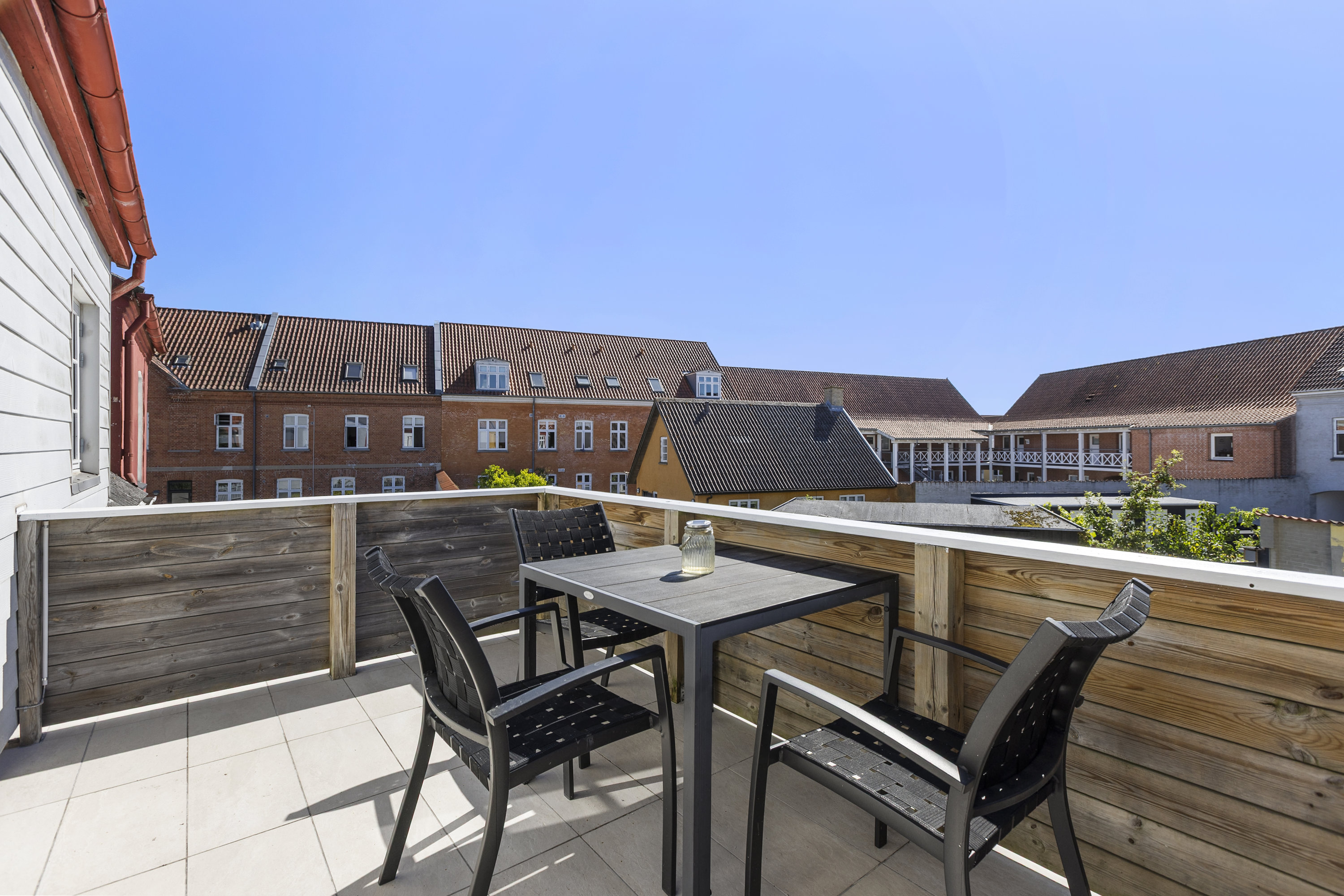 Fremhævet altan billede i fuldskærmstilstand. Billede af Vedelsgade 24, 4180 Sorø