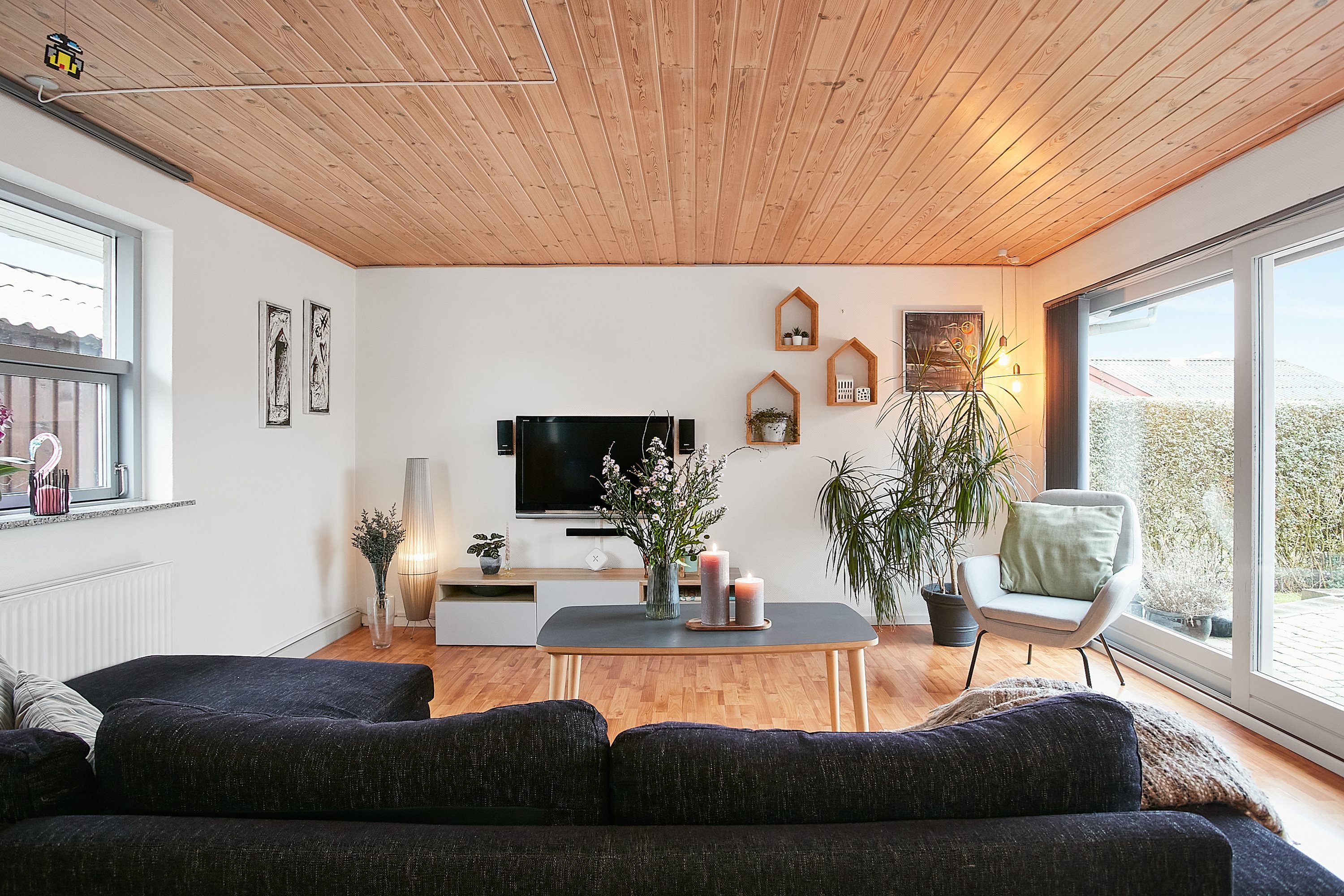 Fremhævet stue billede i fuldskærmstilstand. Billede af Bakkevænget 19, Tvingstrup, 8700 Horsens