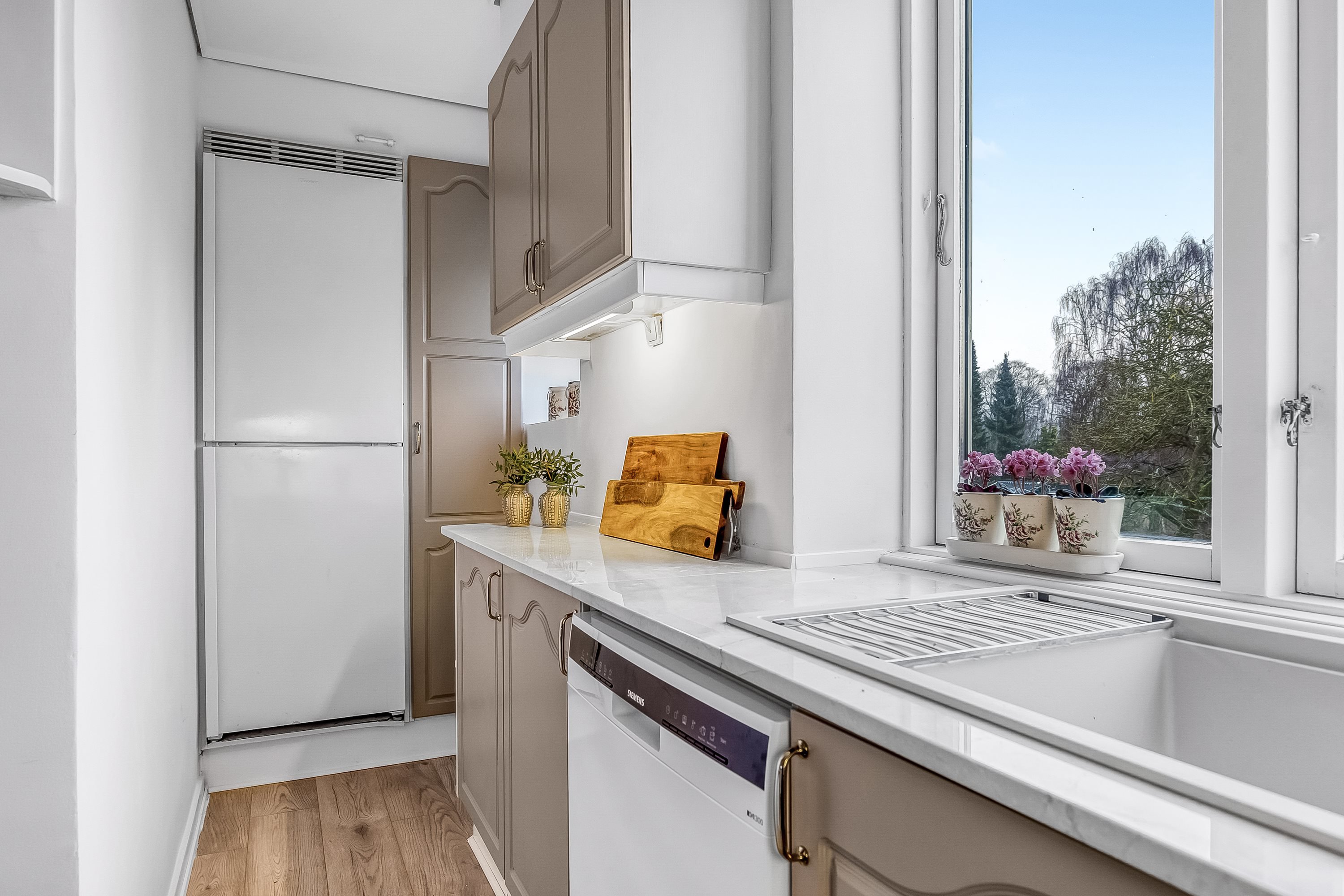 Fremhævet køkken billede i fuldskærmstilstand. Billede af Stampesvej 53, 1., Mølholm, 7100 Vejle