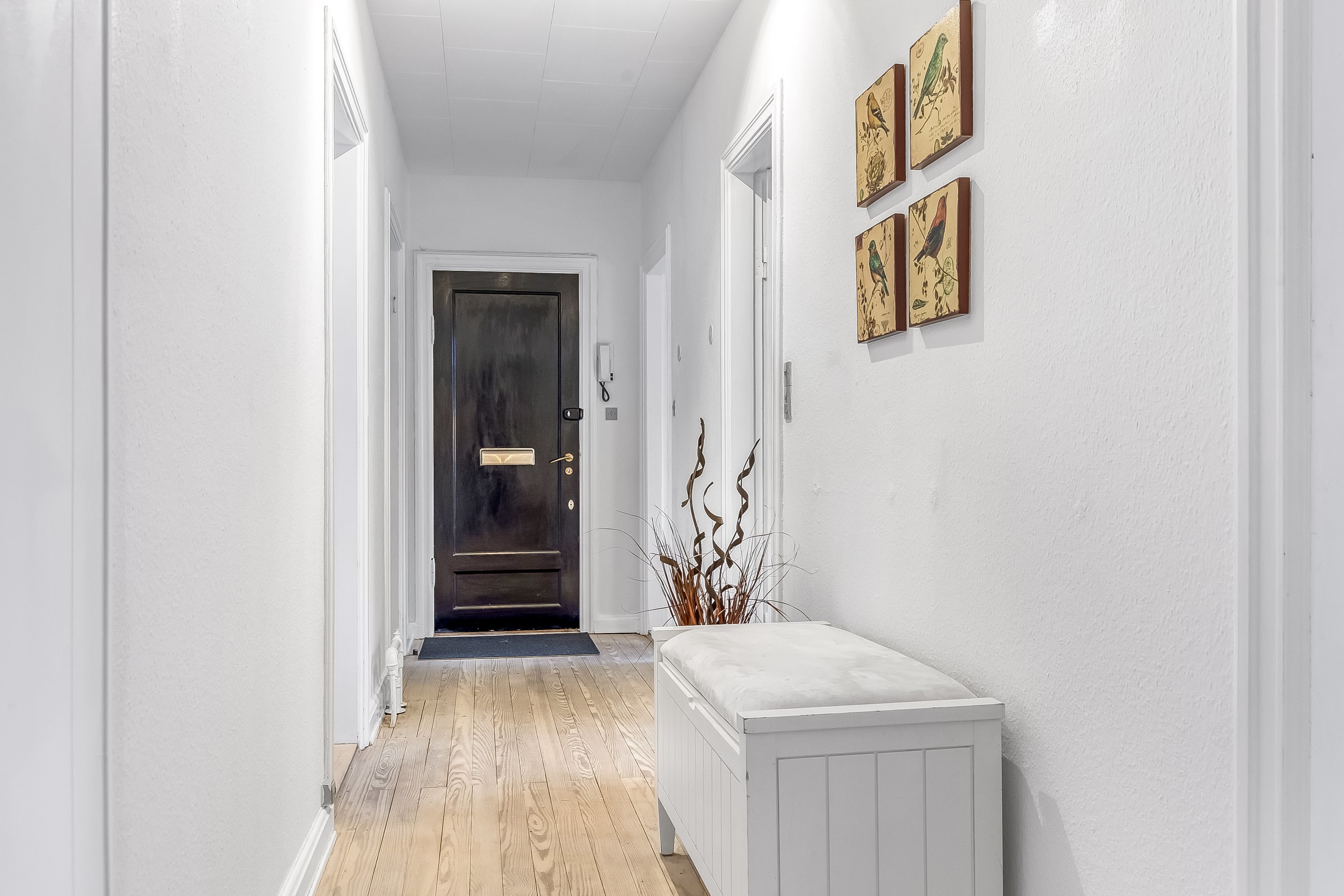 Fremhævet entré billede i fuldskærmstilstand. Billede af Stampesvej 53, 1., Mølholm, 7100 Vejle