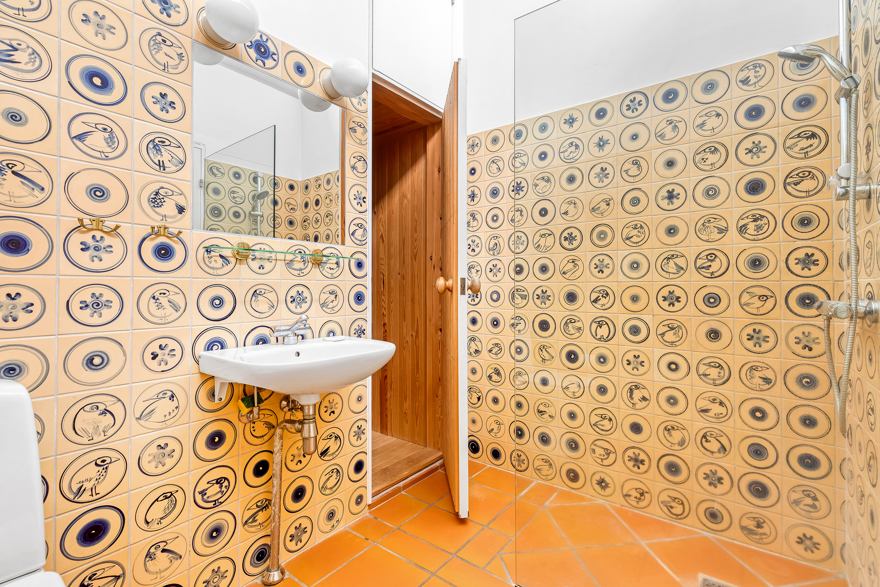 Fremhævet badeværelse billede i fuldskærmstilstand. Billede af Munkehøjvej 7, 3250 Gilleleje