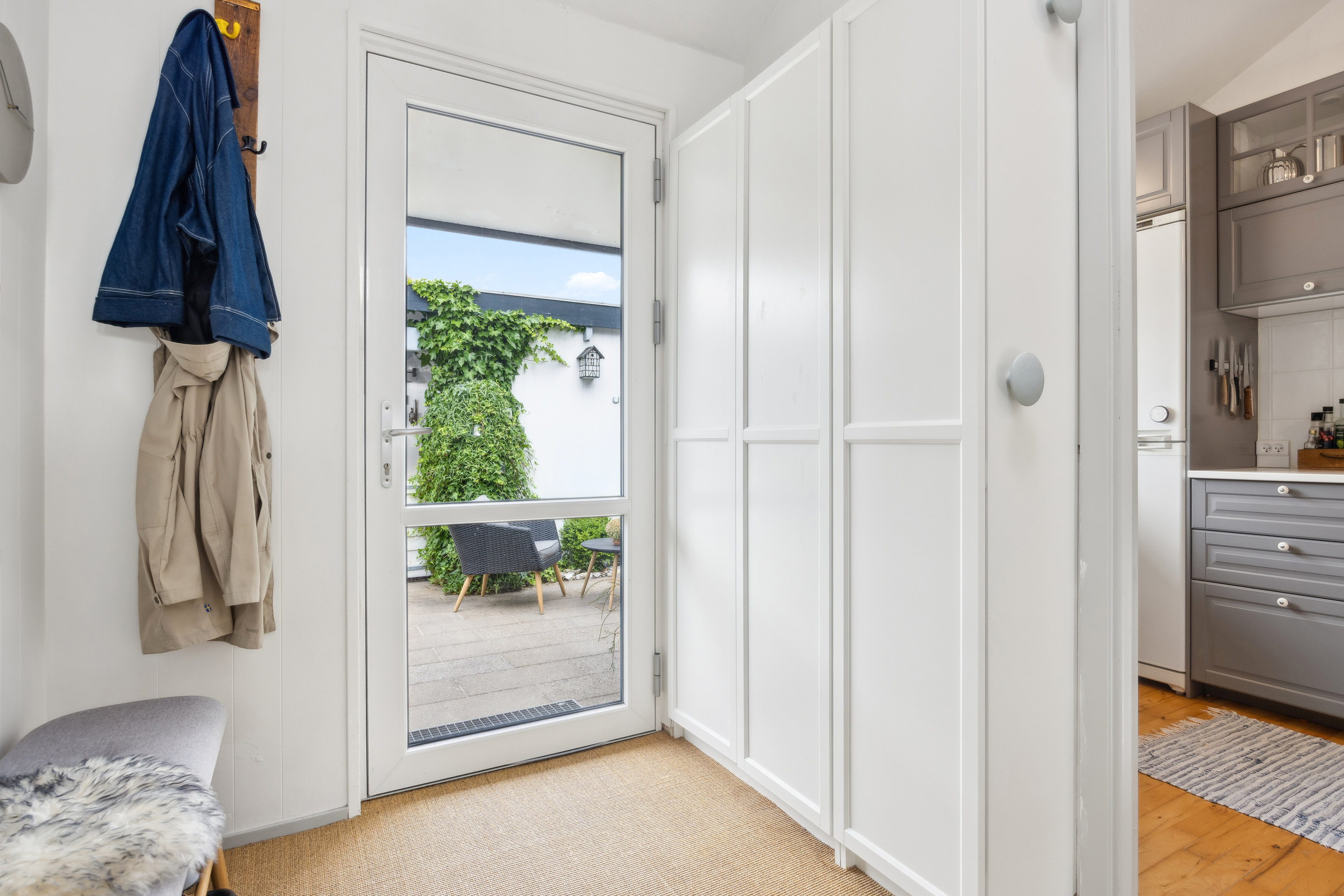 Fremhævet entré billede i fuldskærmstilstand. Billede af Herningvej 105, 9220 Aalborg Øst