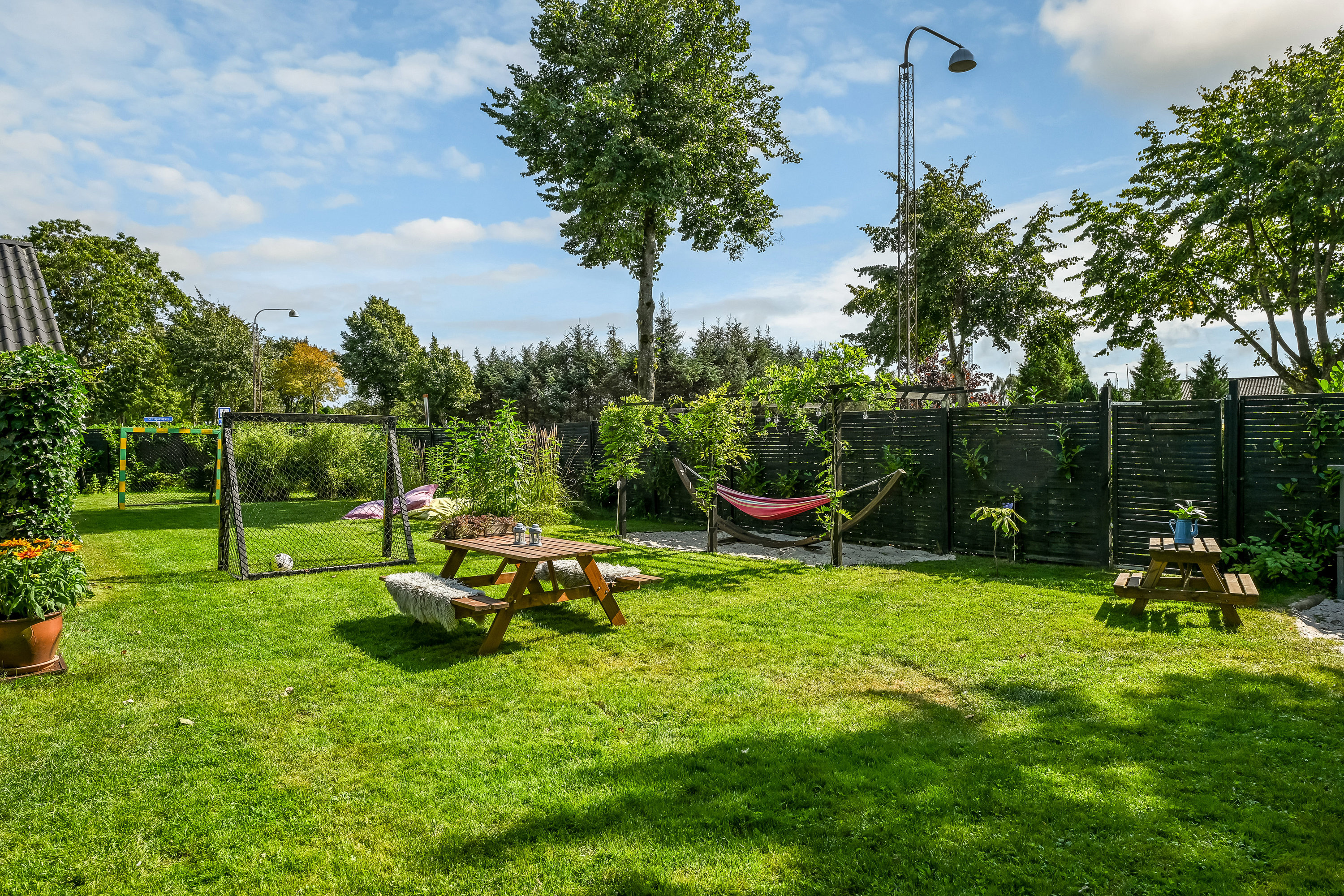 Fremhævet have billede i fuldskærmstilstand. Billede af Toften 11, 7190 Billund