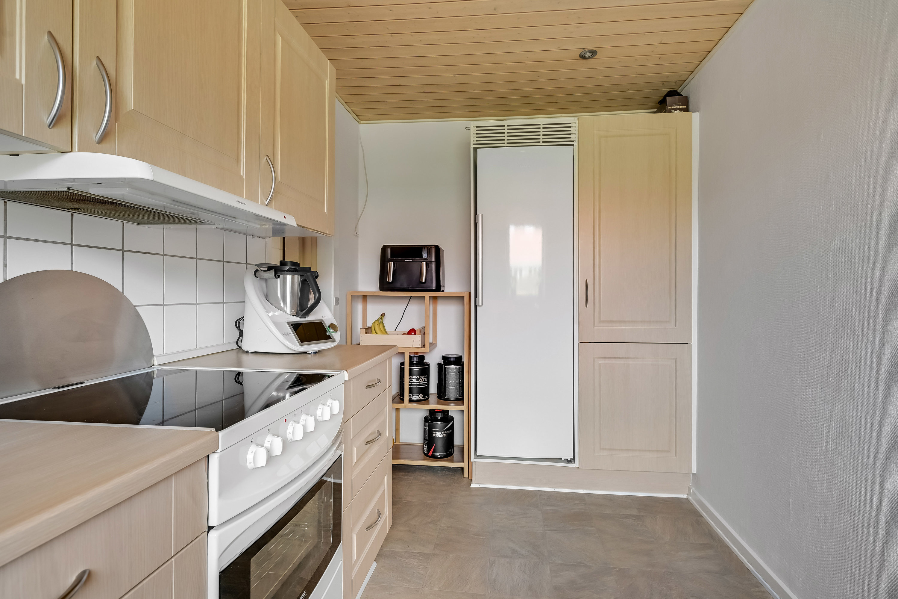 Fremhævet køkken billede i fuldskærmstilstand. Billede af Irisvej 2, Stend-Krogag, 7200 Grindsted