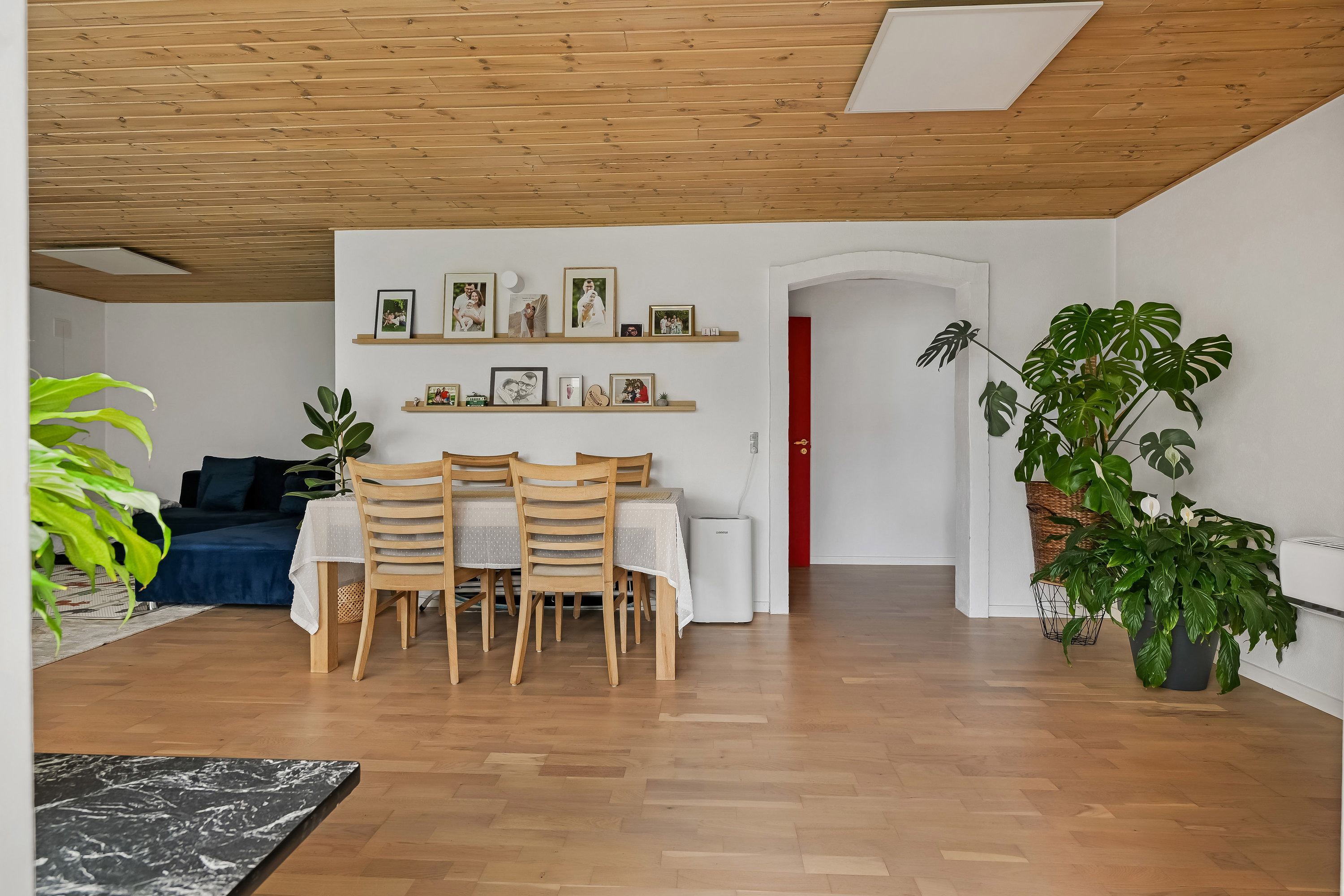 Fremhævet stue billede i fuldskærmstilstand. Billede af Irisvej 2, Stend-Krogag, 7200 Grindsted