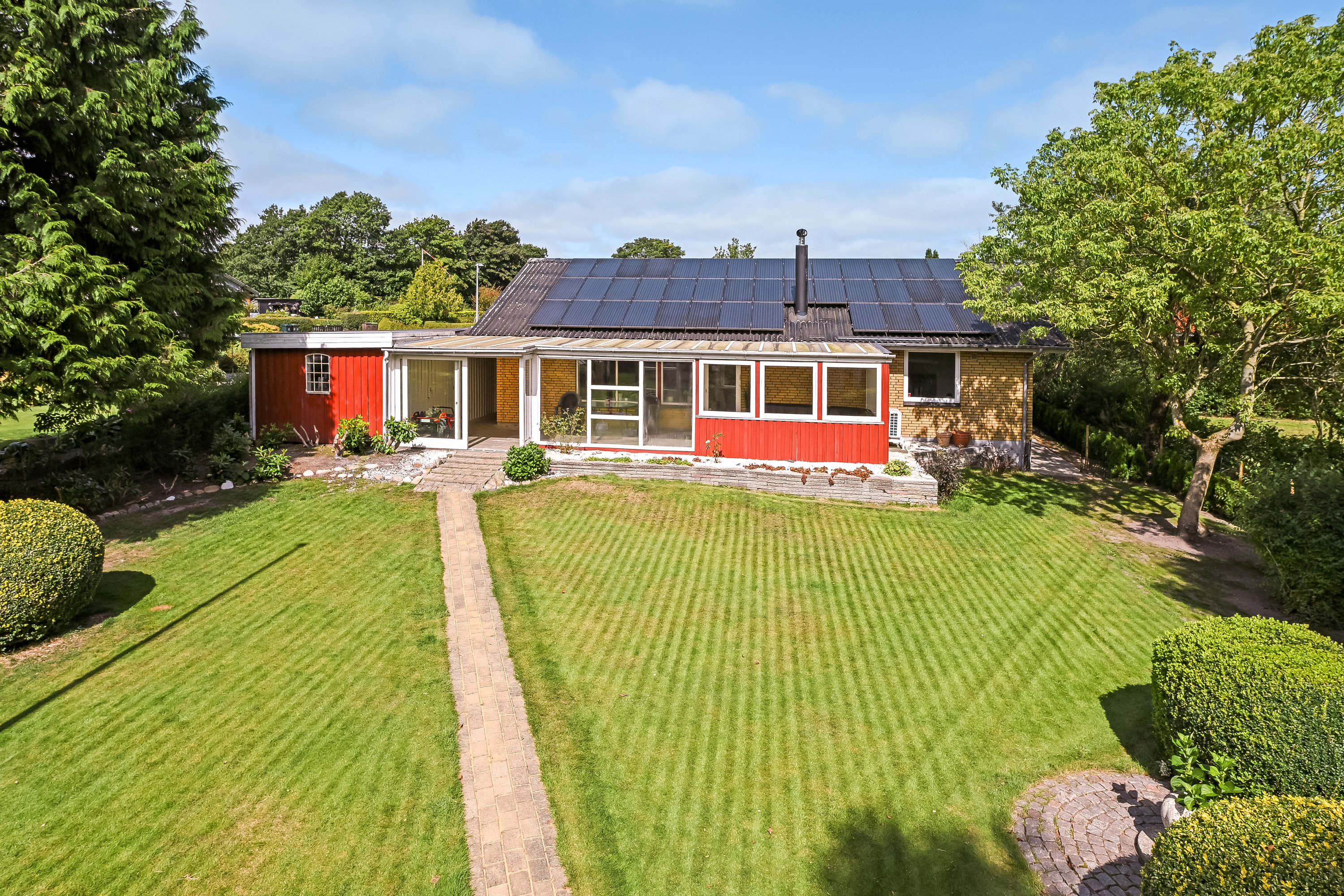 Fremhævet ejendommen billede i fuldskærmstilstand. Billede af Irisvej 2, Stend-Krogag, 7200 Grindsted