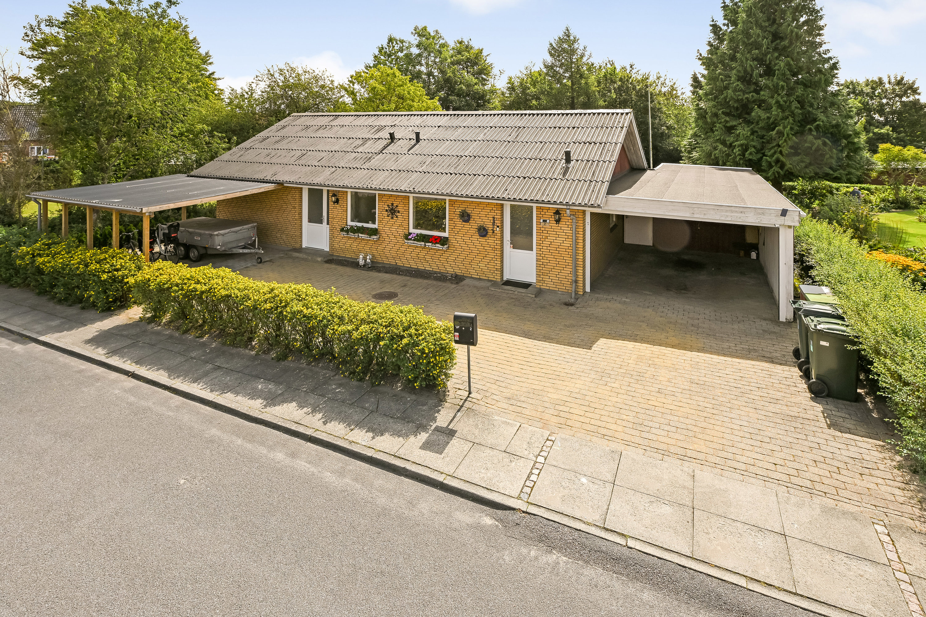 Fremhævet ejendommen billede i fuldskærmstilstand. Billede af Irisvej 2, Stend-Krogag, 7200 Grindsted