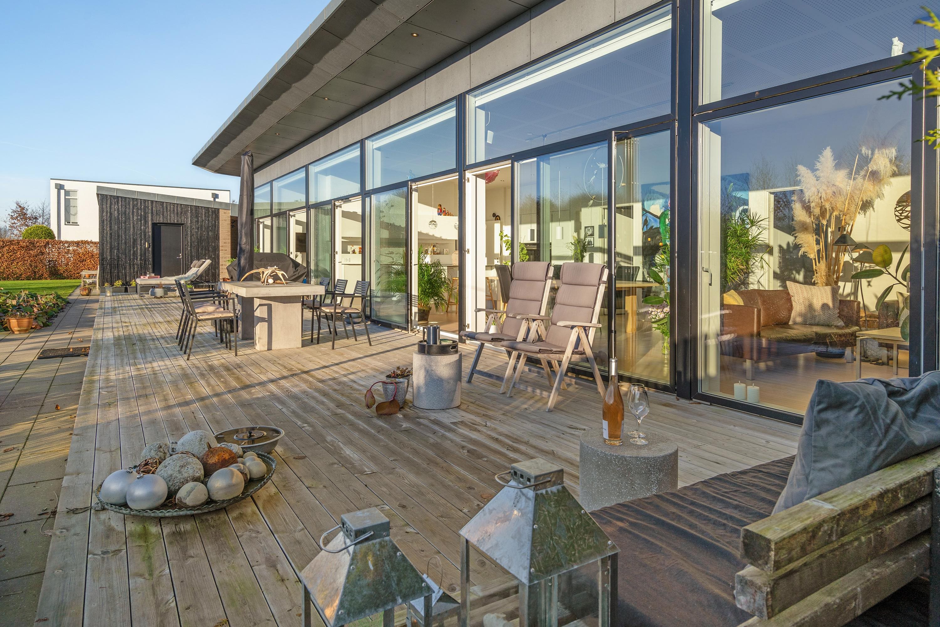 Fremhævet terrasse billede i fuldskærmstilstand. Billede af Bjerget 19, 6800 Varde