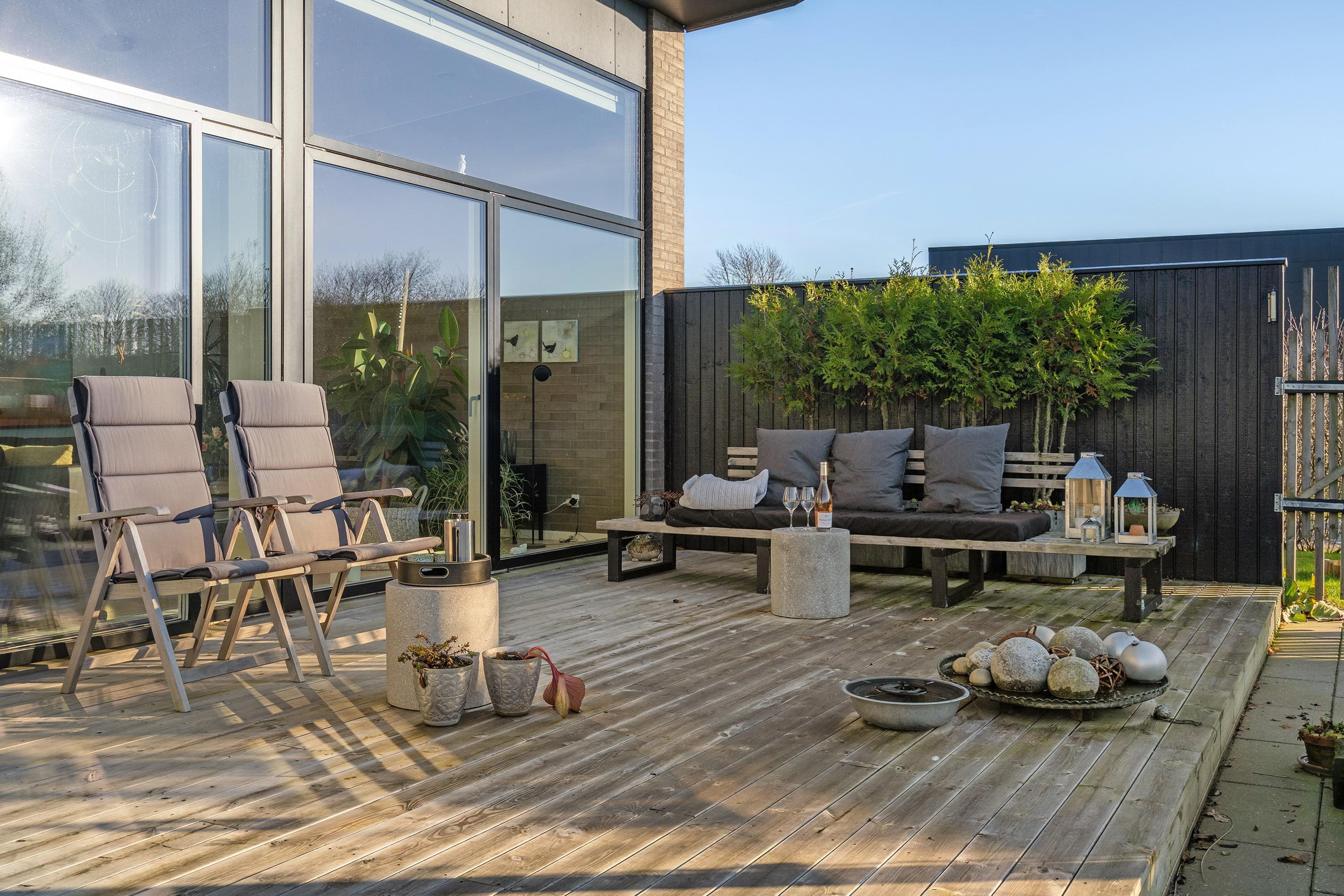 Fremhævet terrasse billede i fuldskærmstilstand. Billede af Bjerget 19, 6800 Varde