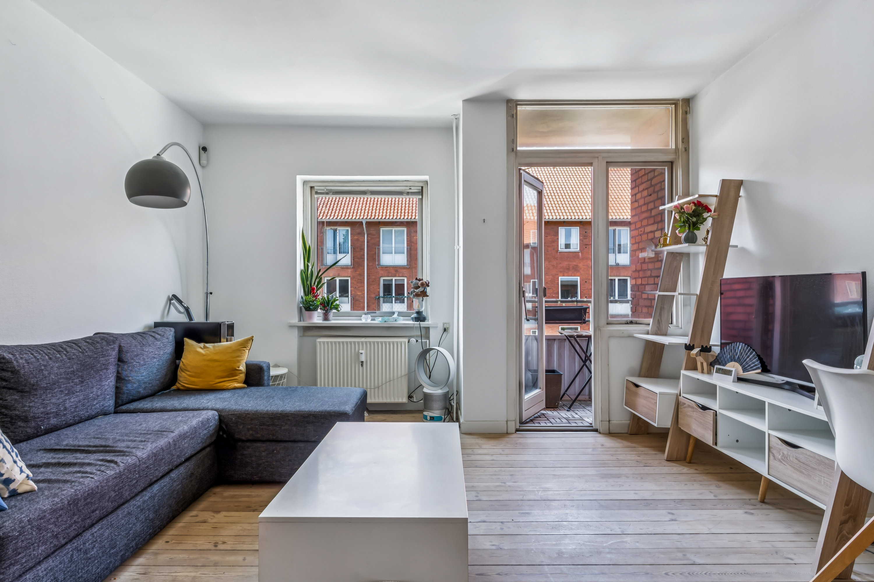 Miniaturebillede 1: stue. Billede af Toggangen 5, 1. tv., 2730 Herlev