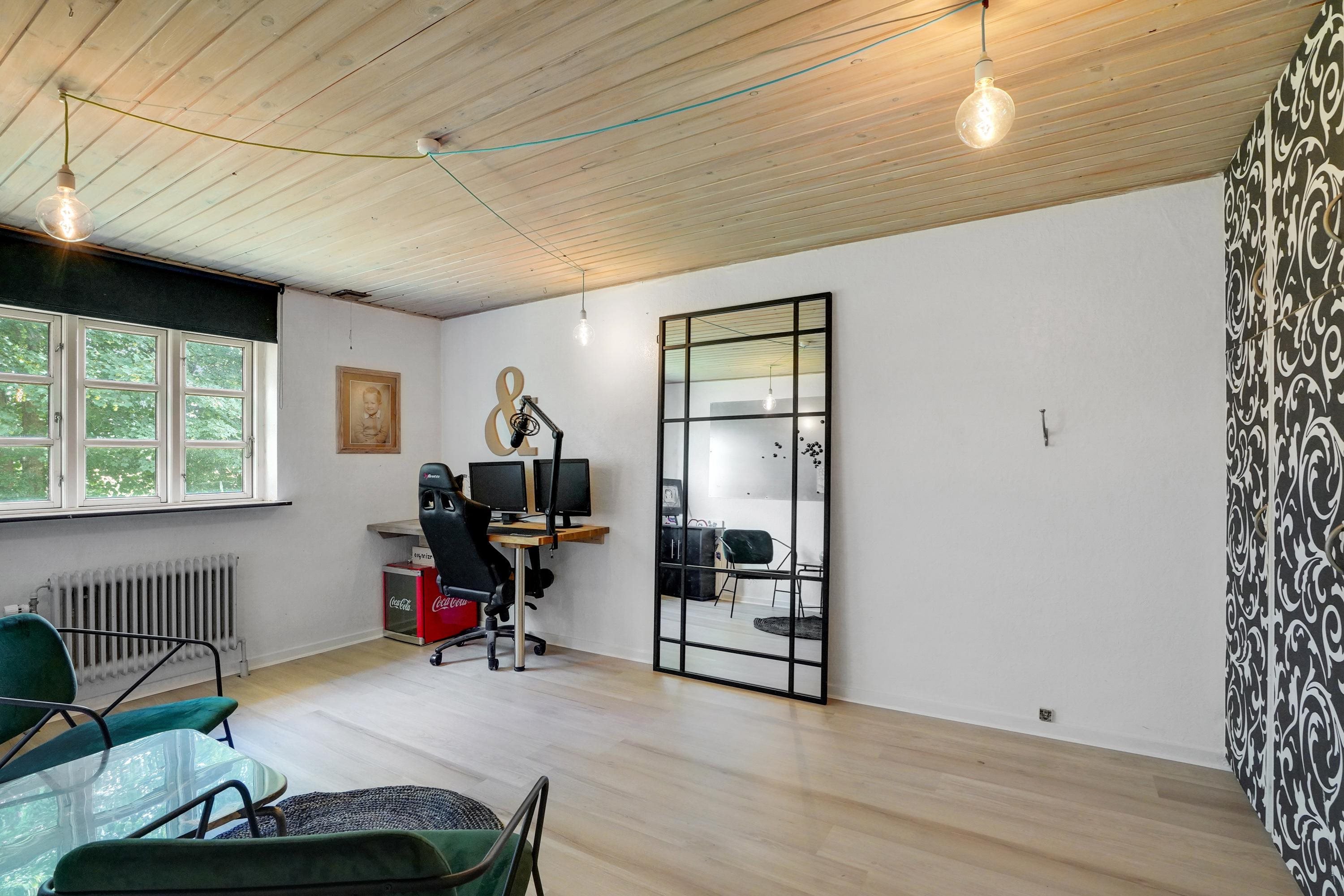 Fremhævet  billede i fuldskærmstilstand. Billede af Bødkersmindevej 9, Thorning, 8620 Kjellerup