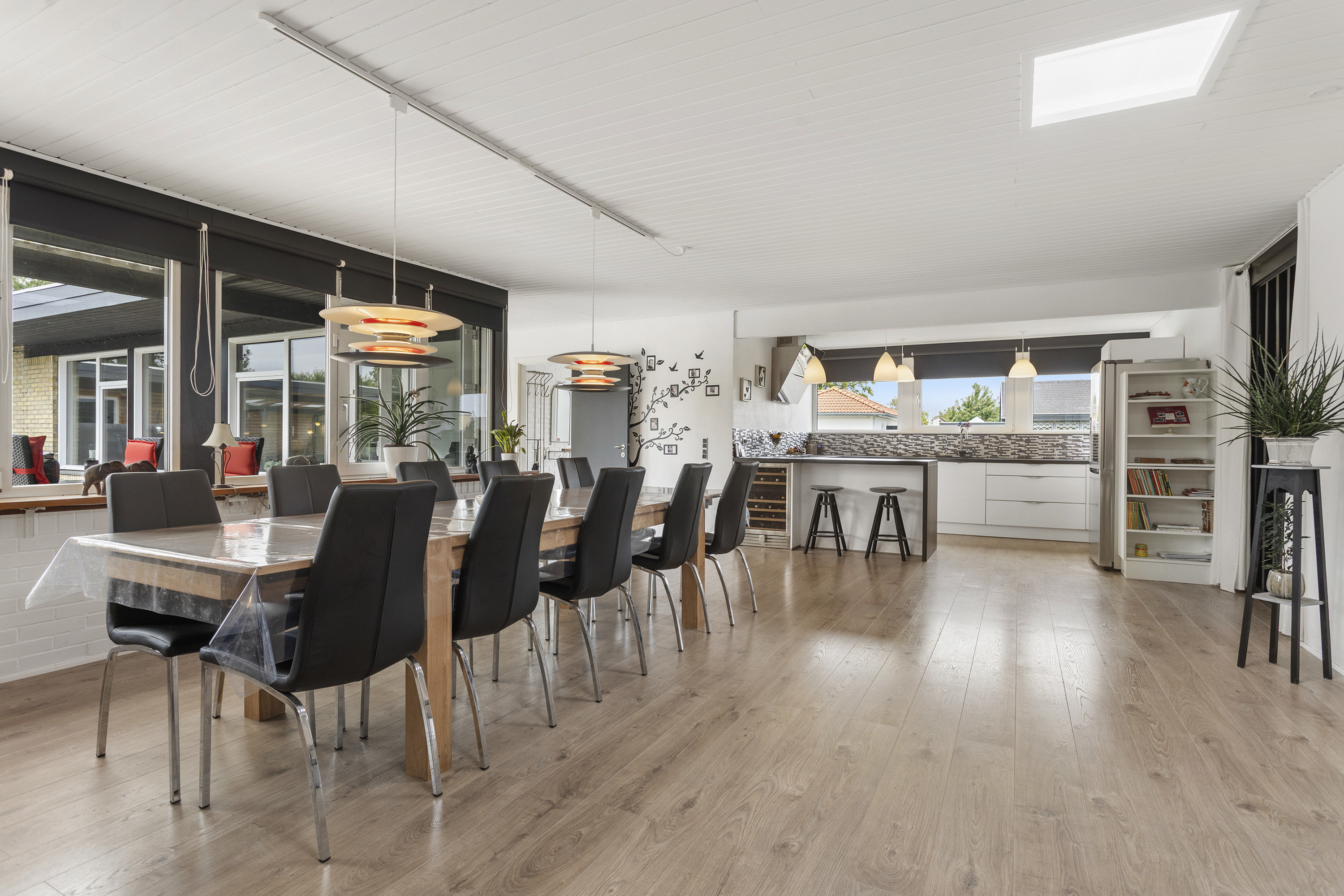 Fremhævet stue billede i fuldskærmstilstand. Billede af Rosenhaven 4, 9300 Sæby