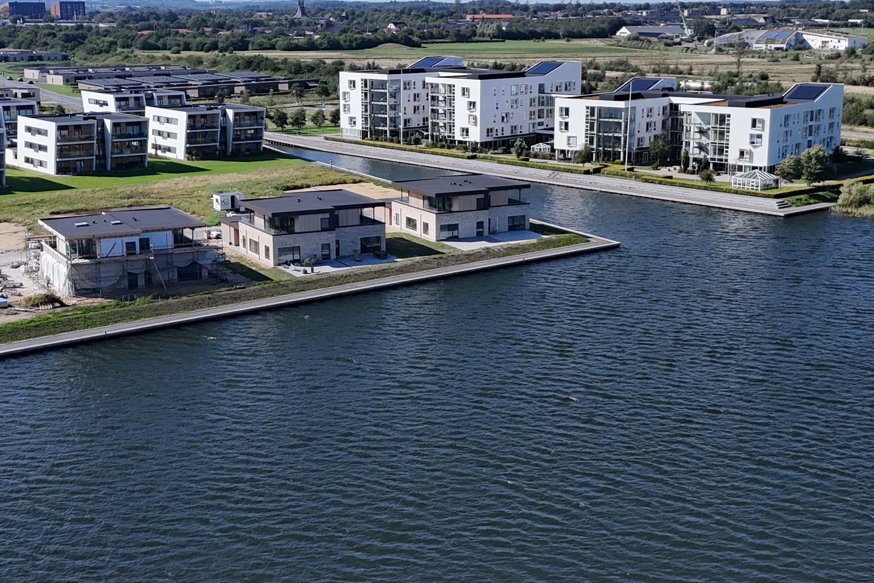 Fremhævet  billede i fuldskærmstilstand. Billede af Fuglsang Holm 27, Tjørring, 7400 Herning