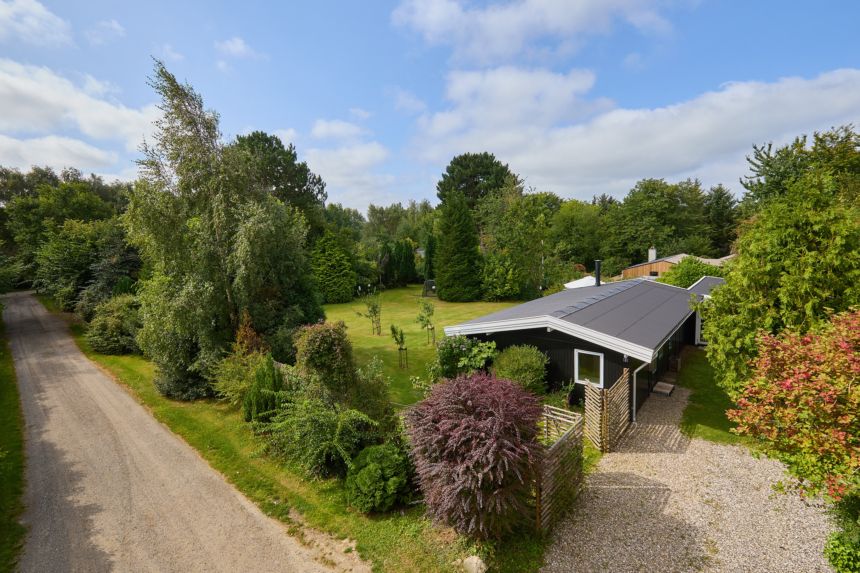 Miniaturebillede 1: . Billede af Rugvænget 3, 3220 Tisvildeleje