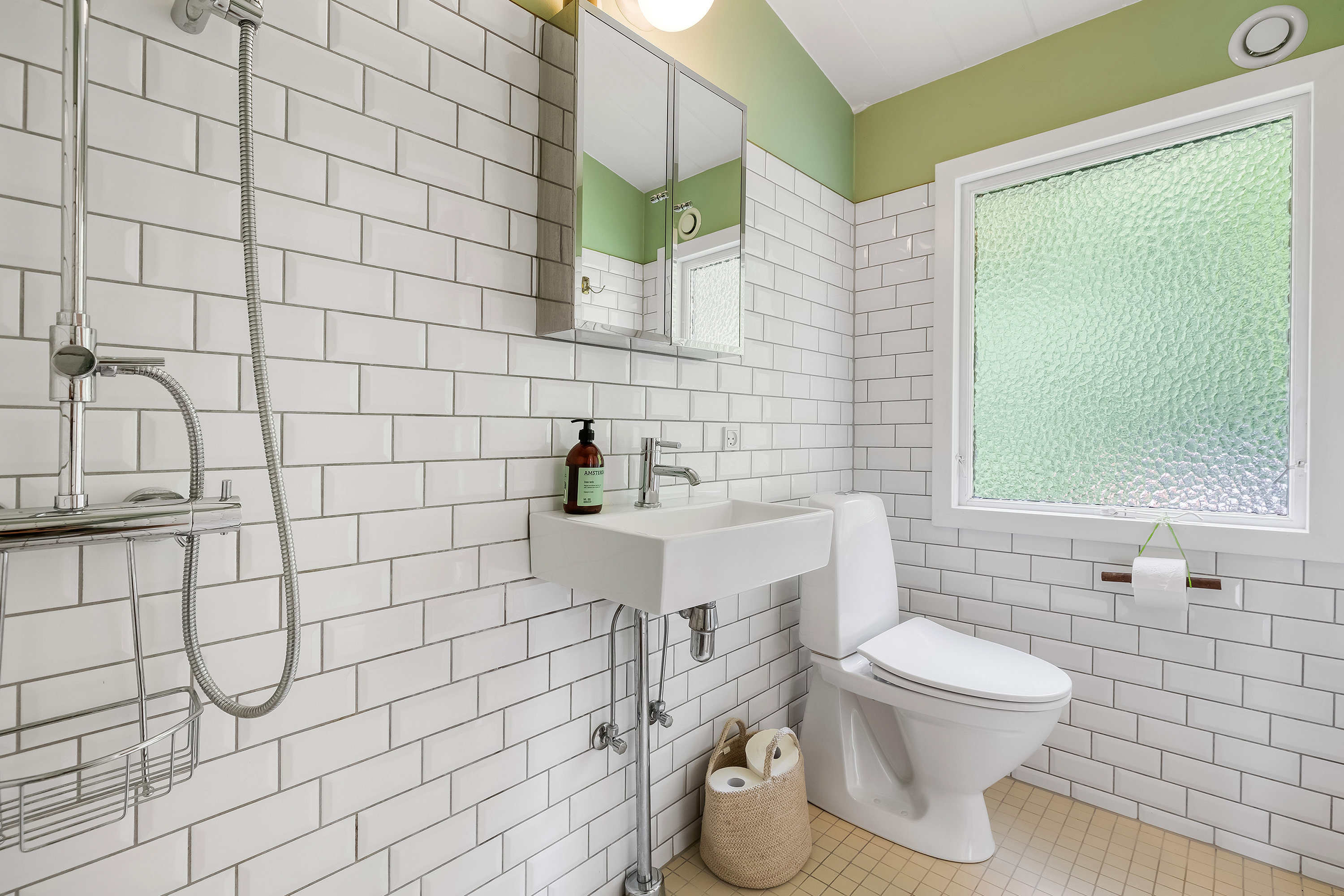 Fremhævet  billede i fuldskærmstilstand. Billede af Rugvænget 3, 3220 Tisvildeleje