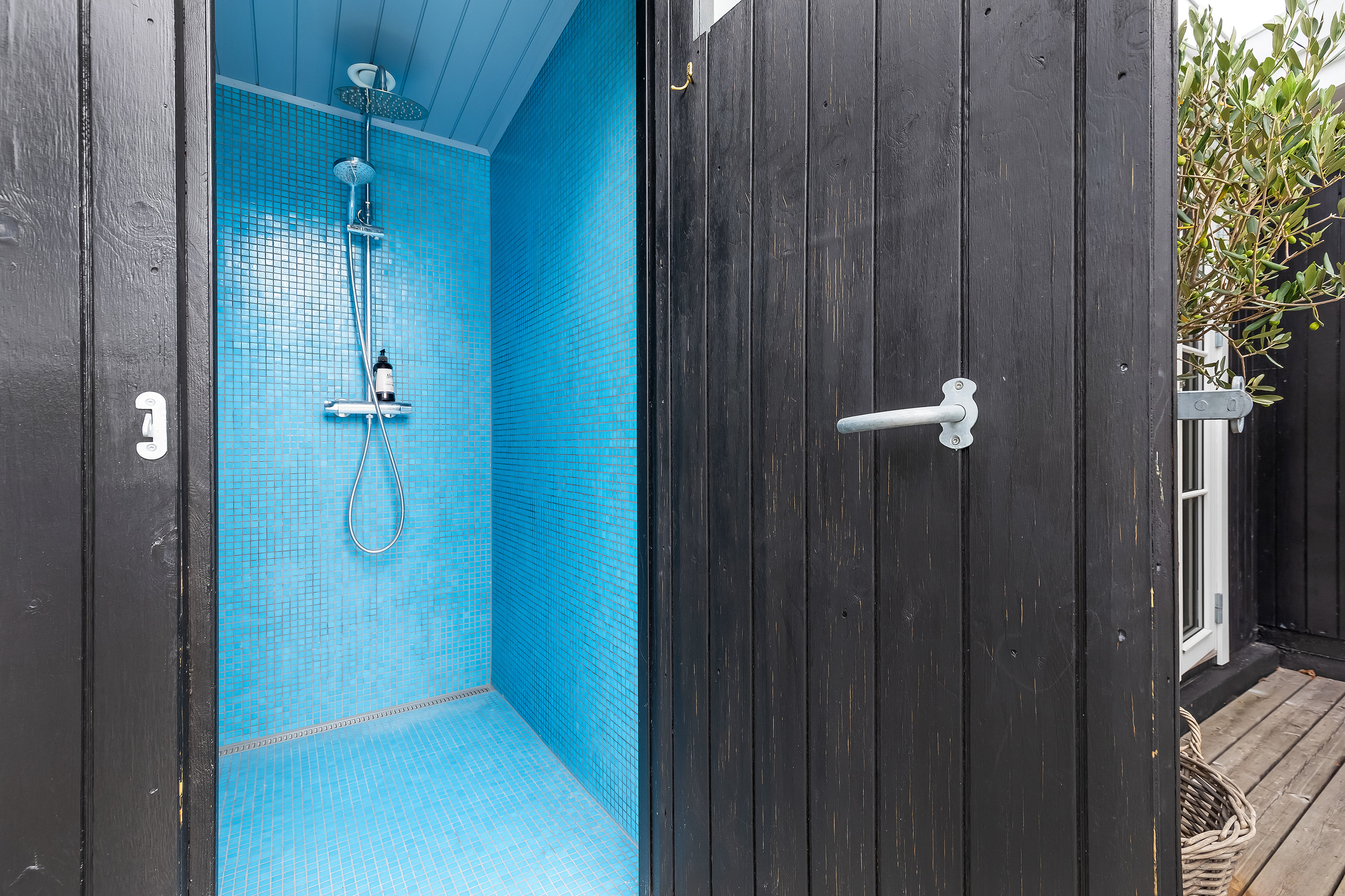 Fremhævet  billede i fuldskærmstilstand. Billede af Rugvænget 3, 3220 Tisvildeleje