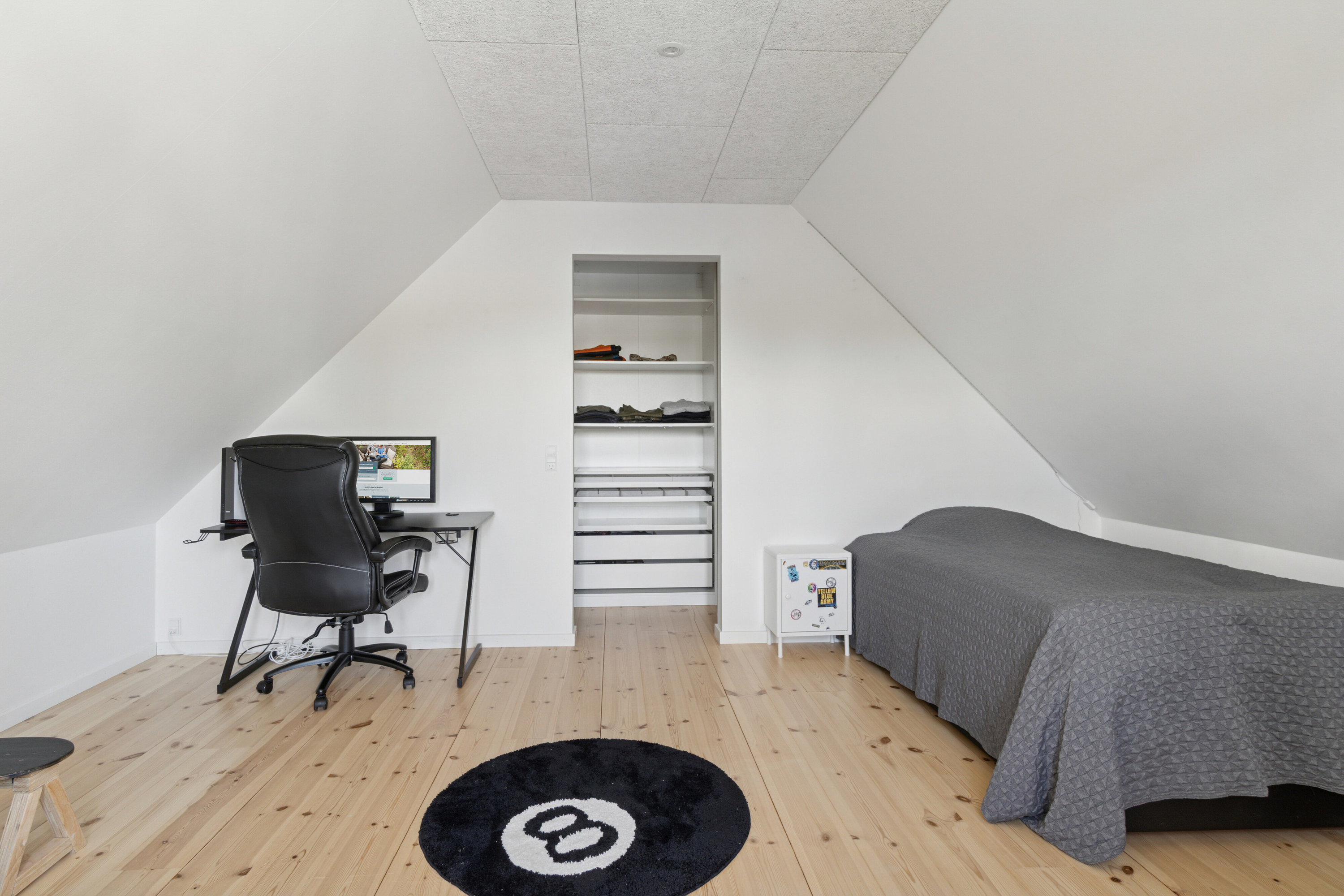 Fremhævet soveværelse billede i fuldskærmstilstand. Billede af Aldersrovej 8, Værslev, 4400 Kalundborg