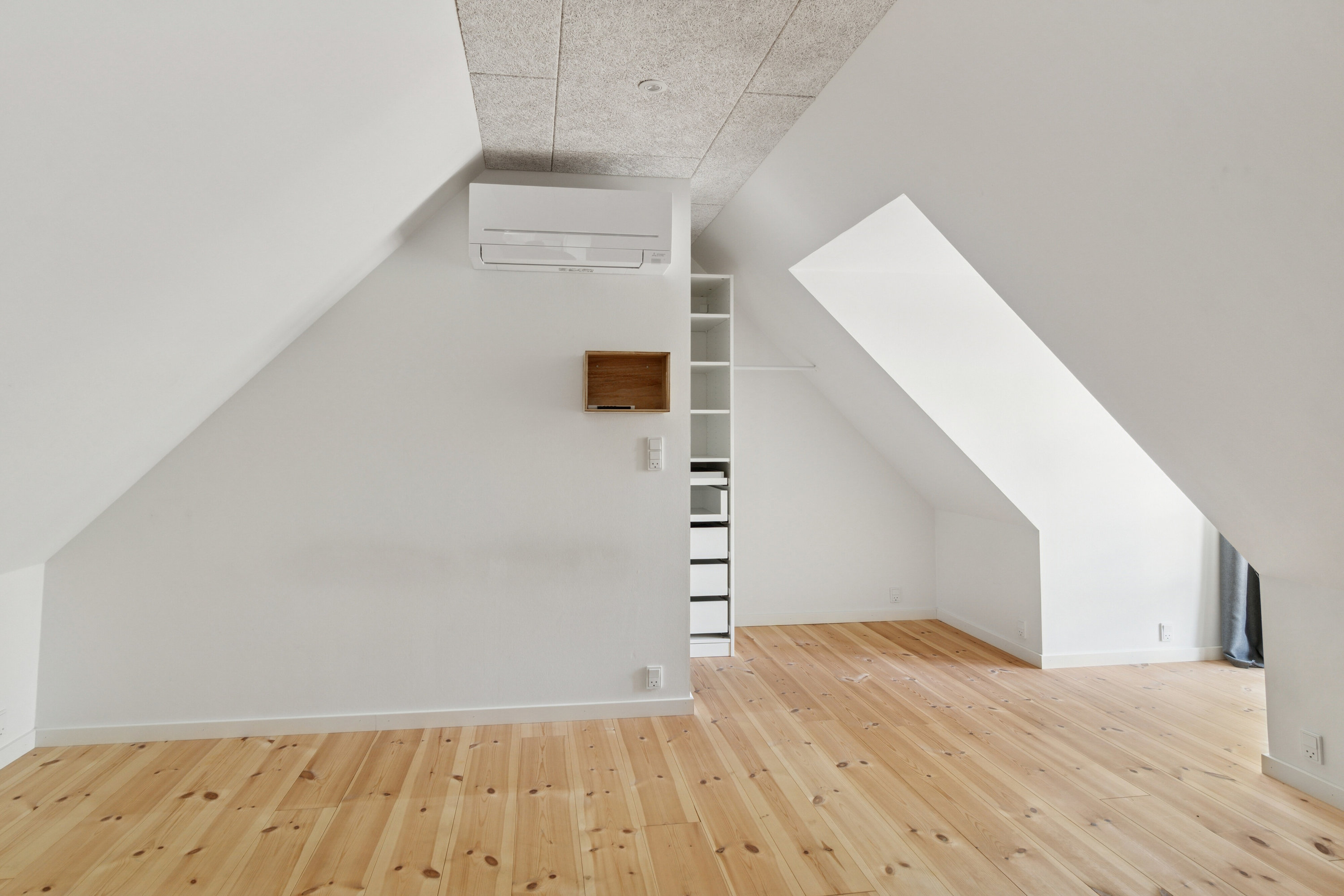 Fremhævet indendørs billede i fuldskærmstilstand. Billede af Aldersrovej 8, Værslev, 4400 Kalundborg