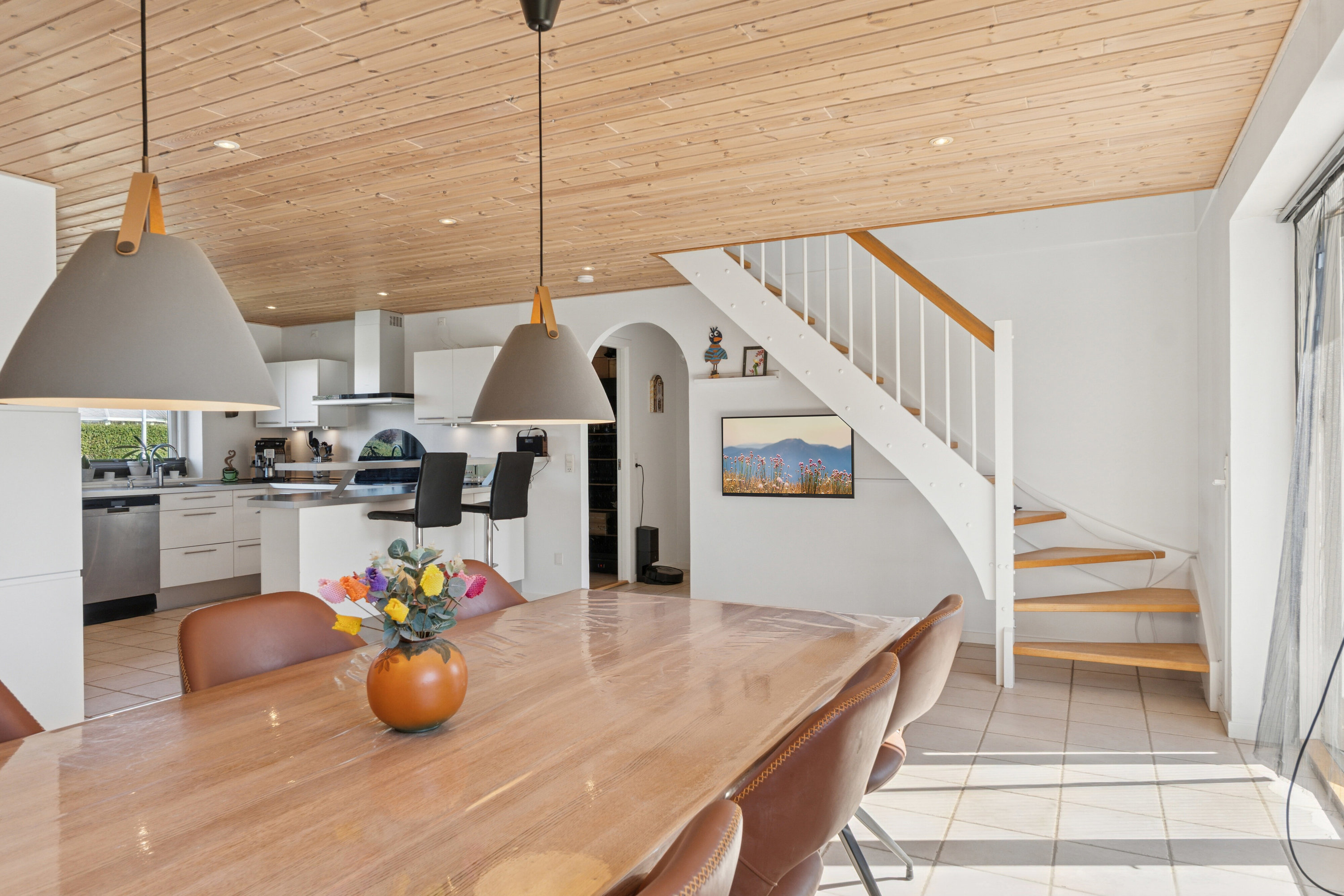 Fremhævet køkken/alrum billede i fuldskærmstilstand. Billede af Stejlehøjen 128, Pederstrup, 4700 Næstved