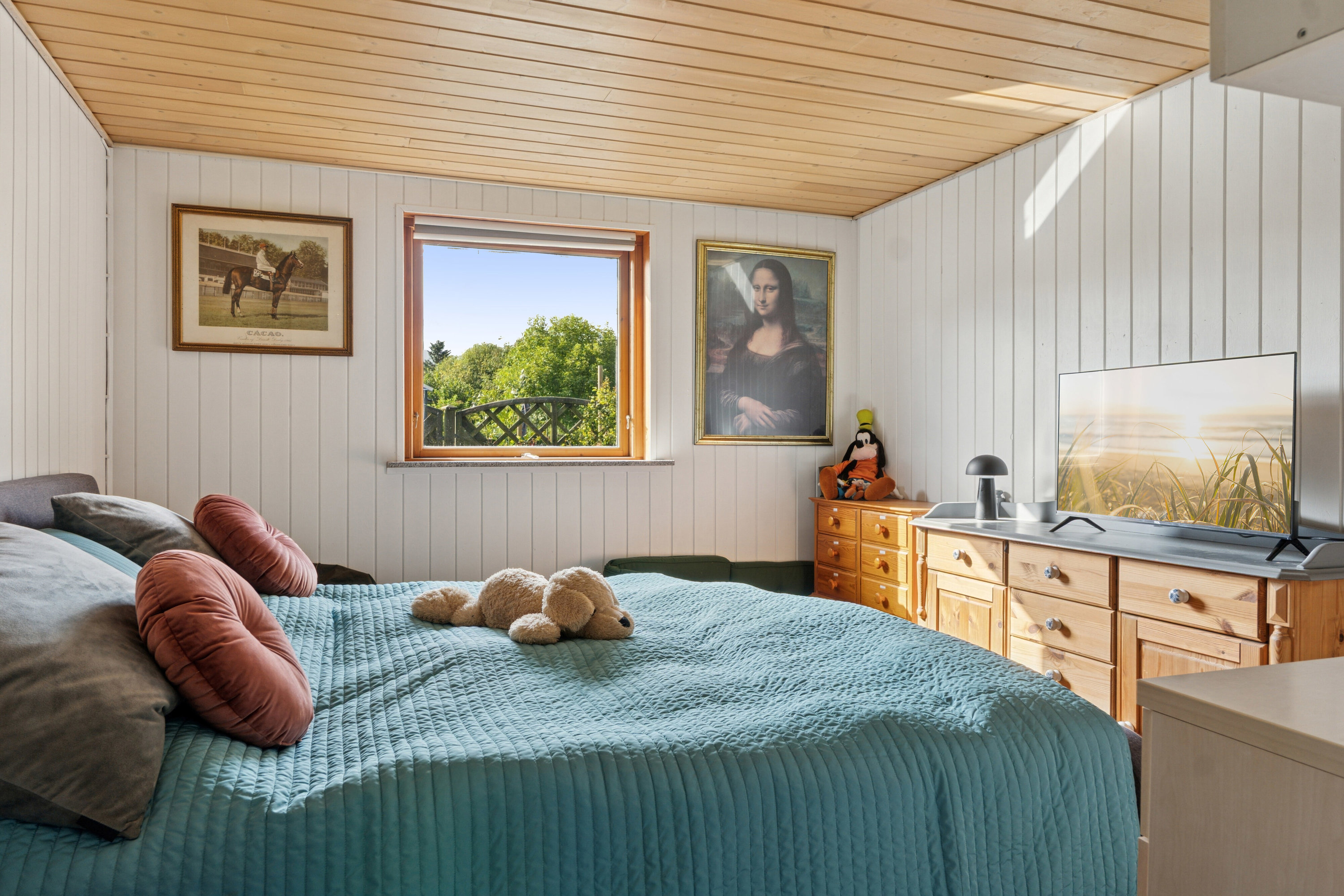 Fremhævet soveværelse billede i fuldskærmstilstand. Billede af Møllebakken 48, 4793 Bogø By