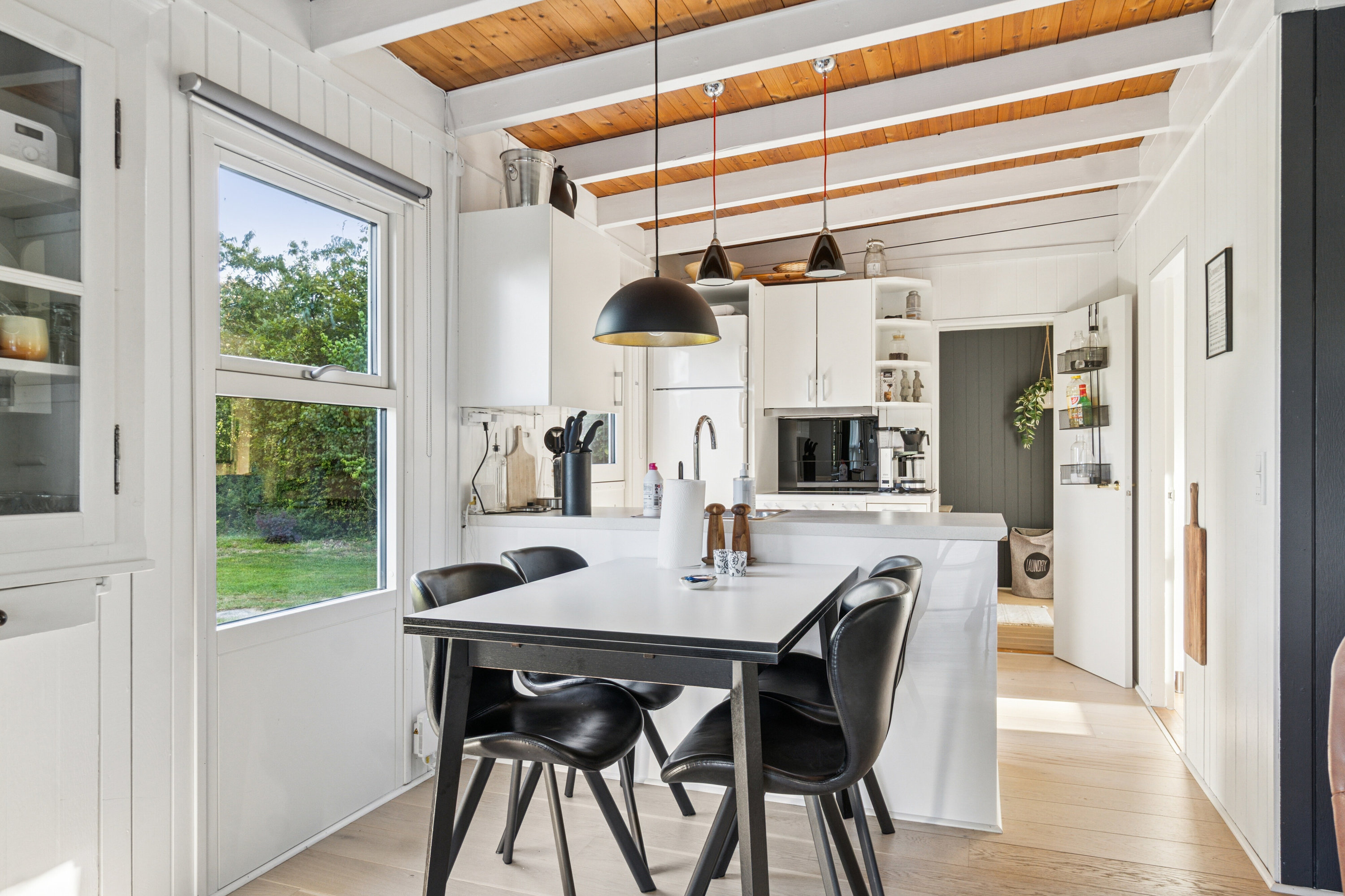 Fremhævet spisestue billede i fuldskærmstilstand. Billede af Lærkevej 7, Reersø Str, 4281 Gørlev