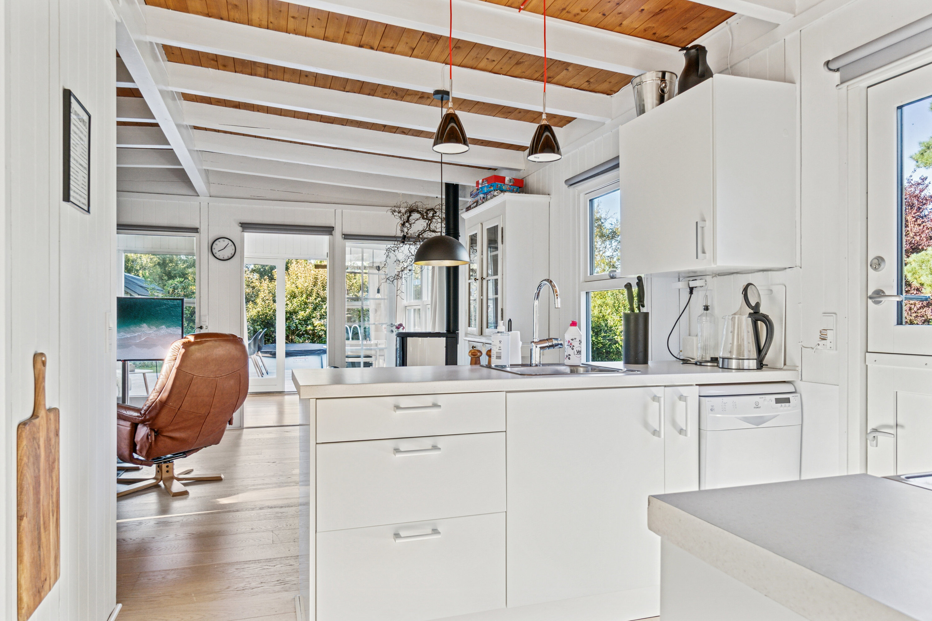 Fremhævet køkken billede i fuldskærmstilstand. Billede af Lærkevej 7, Reersø Str, 4281 Gørlev