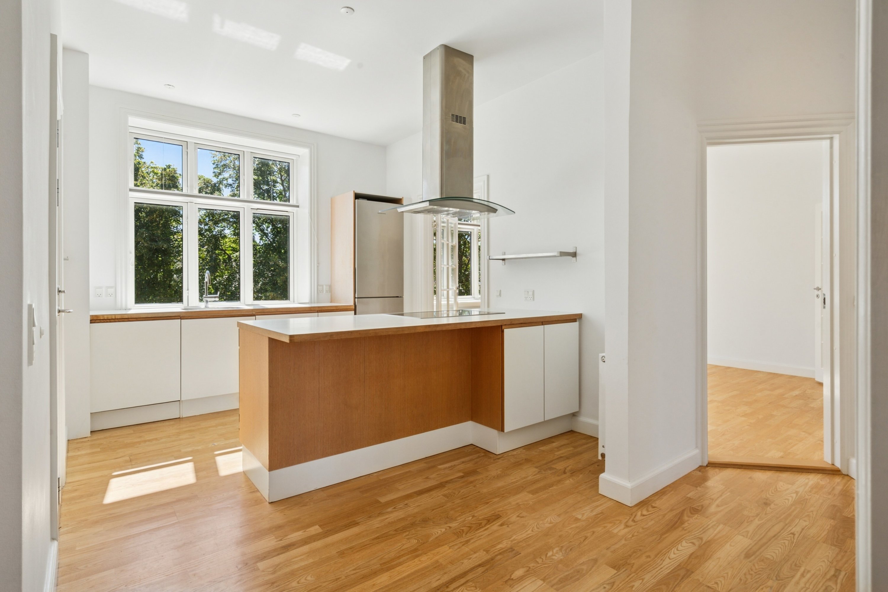 Fremhævet køkken billede i fuldskærmstilstand. Billede af Bondetinget 9, 1., 4000 Roskilde