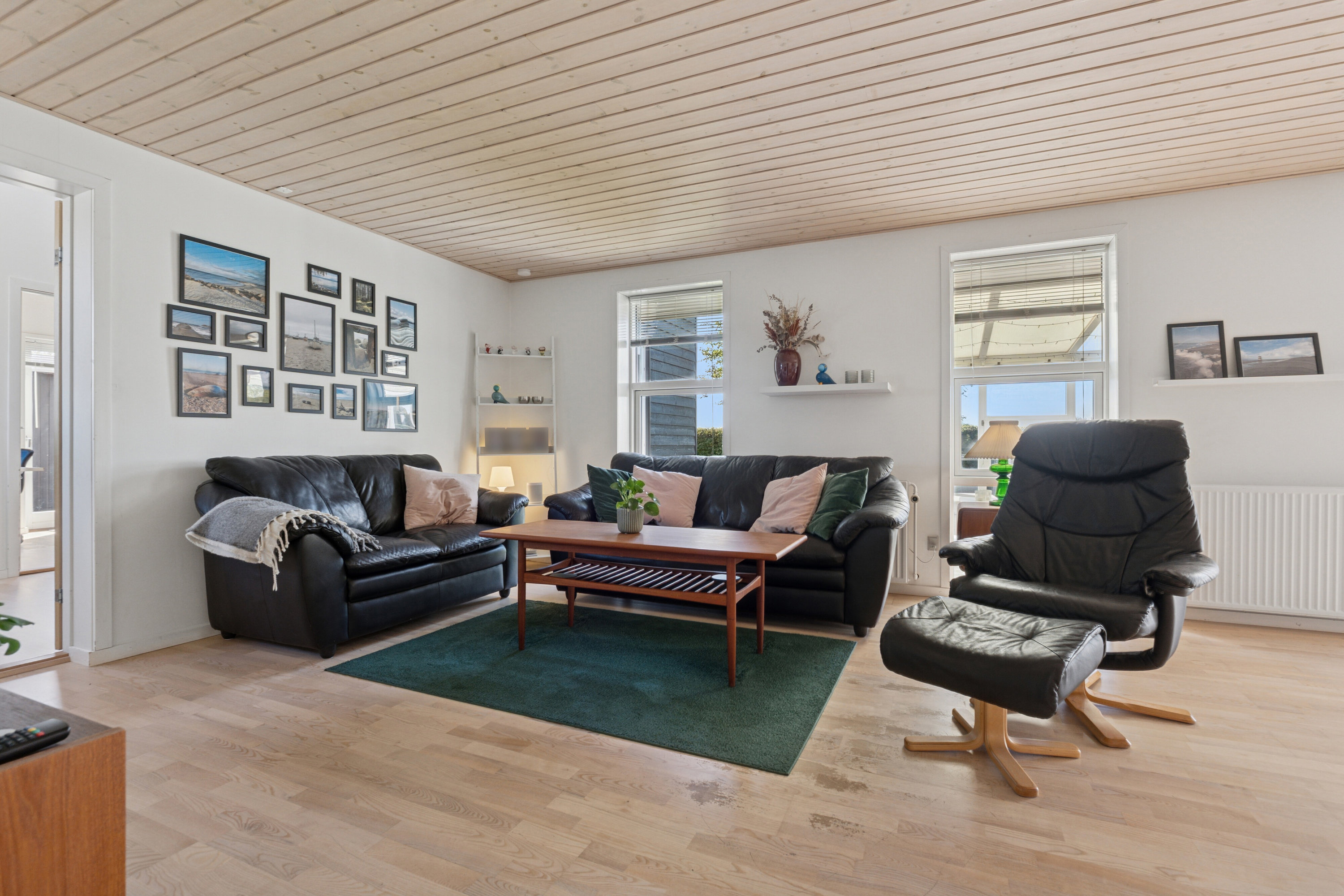 Fremhævet stue billede i fuldskærmstilstand. Billede af Skælrodvej 10, 9800 Hjørring