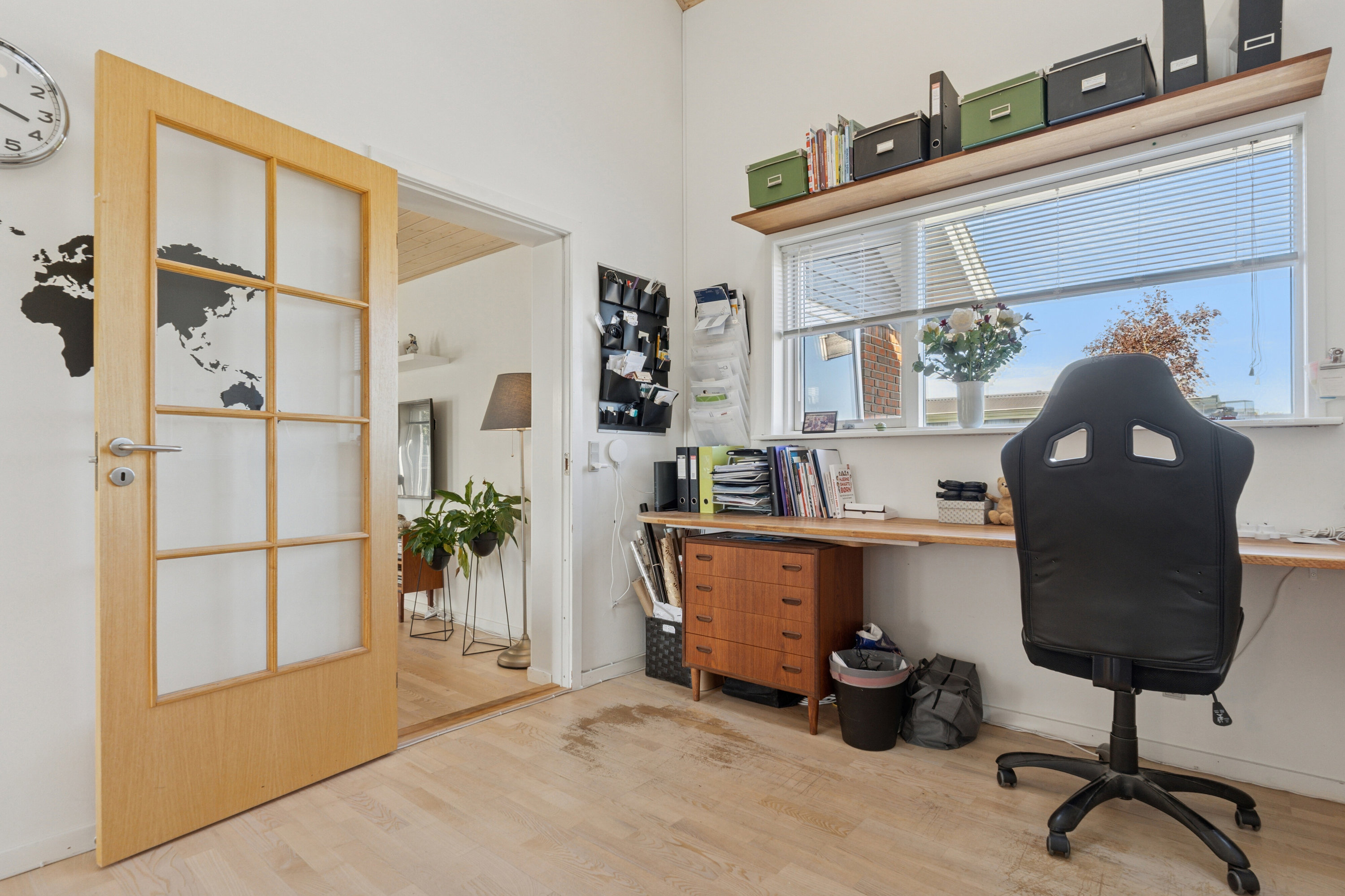 Fremhævet fordelingsgang billede i fuldskærmstilstand. Billede af Skælrodvej 10, 9800 Hjørring