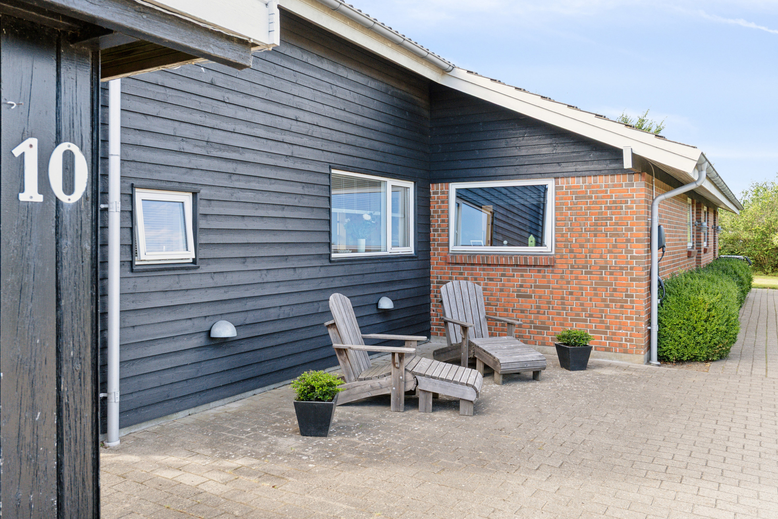 Fremhævet terrasse billede i fuldskærmstilstand. Billede af Skælrodvej 10, 9800 Hjørring