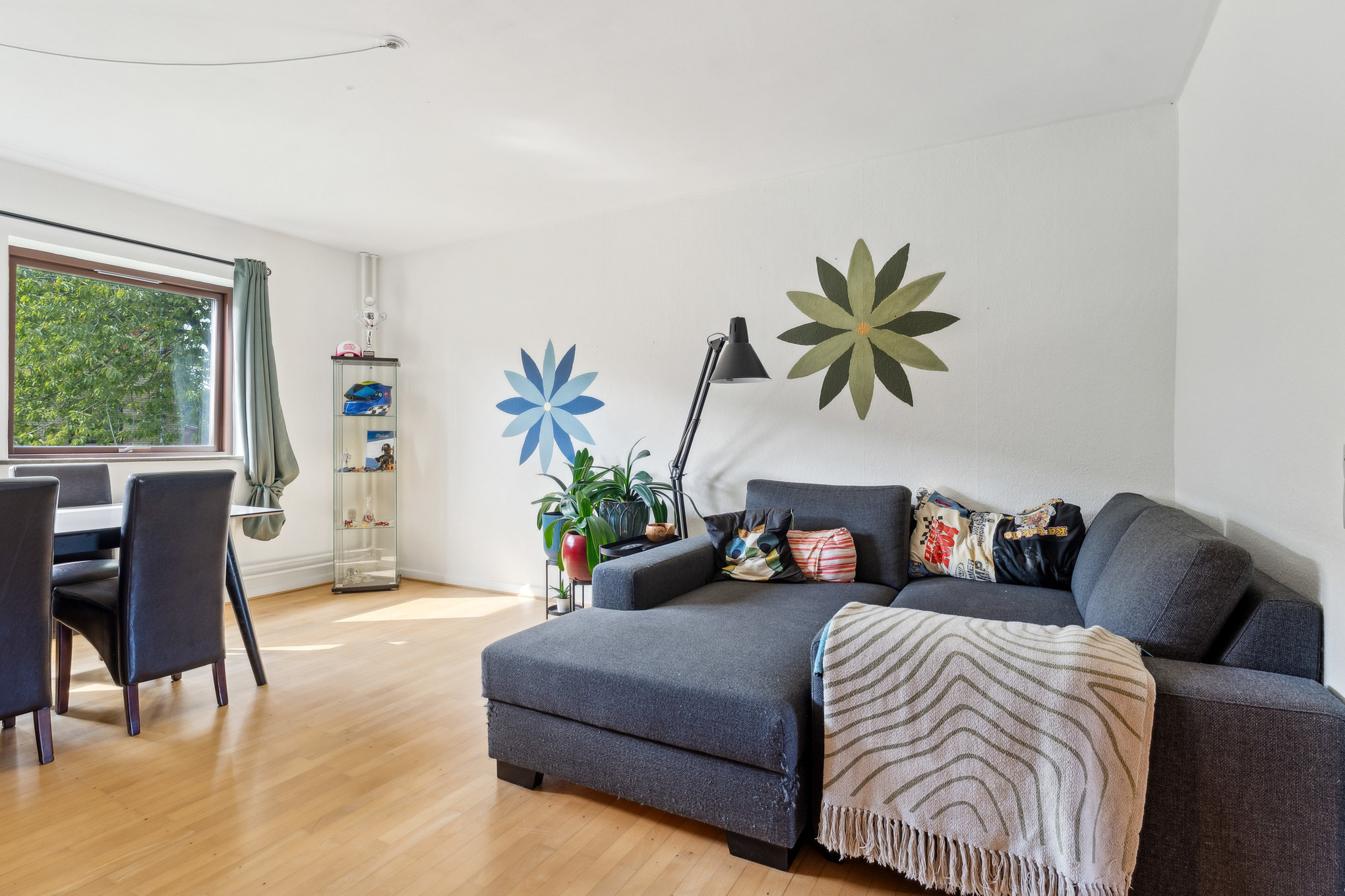 Fremhævet stue billede i fuldskærmstilstand. Billede af Glarbjergvej 107, st.. tv., 8930 Randers NØ