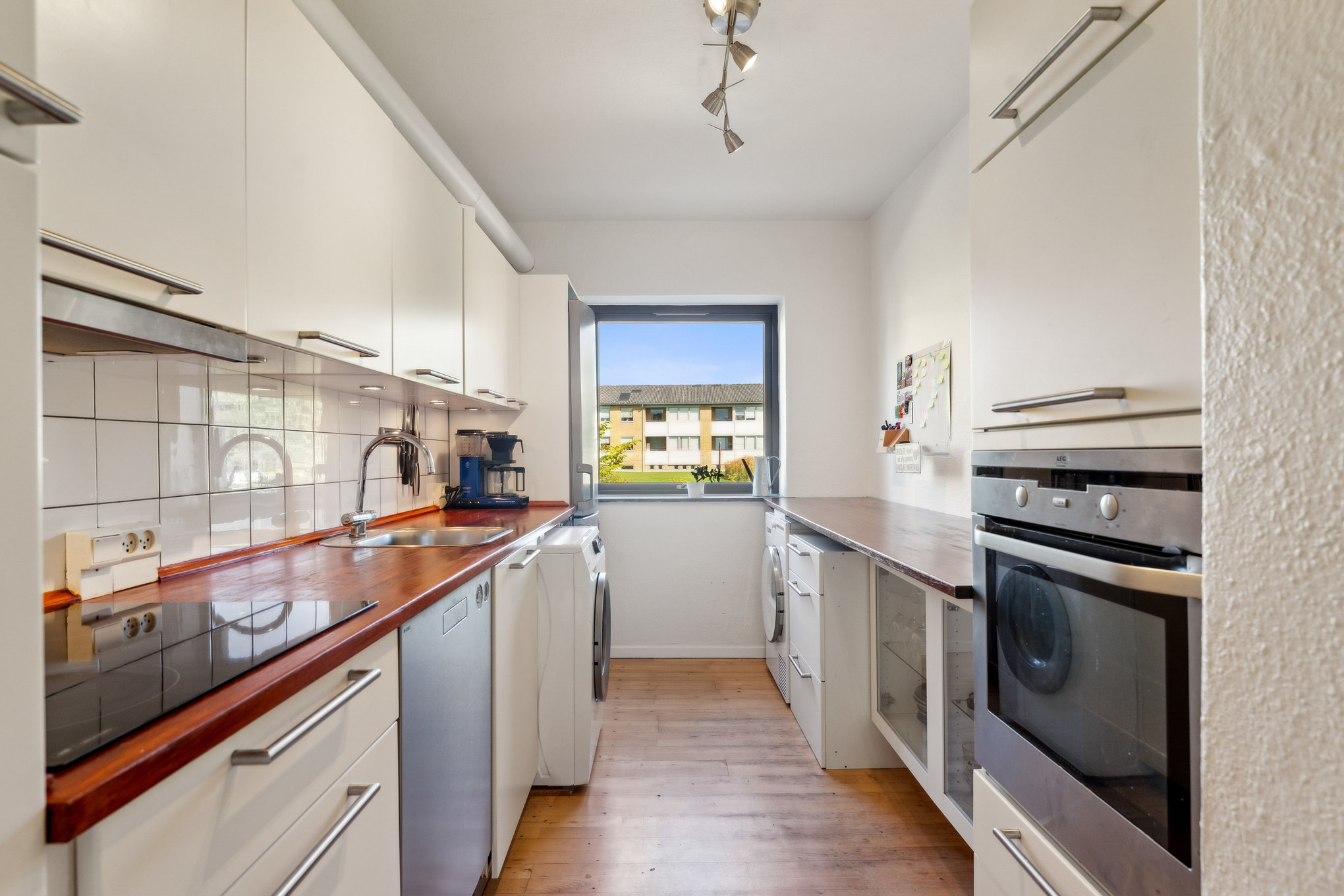 Miniaturebillede 1: køkken. Billede af Glarbjergvej 107, st.. tv., 8930 Randers NØ