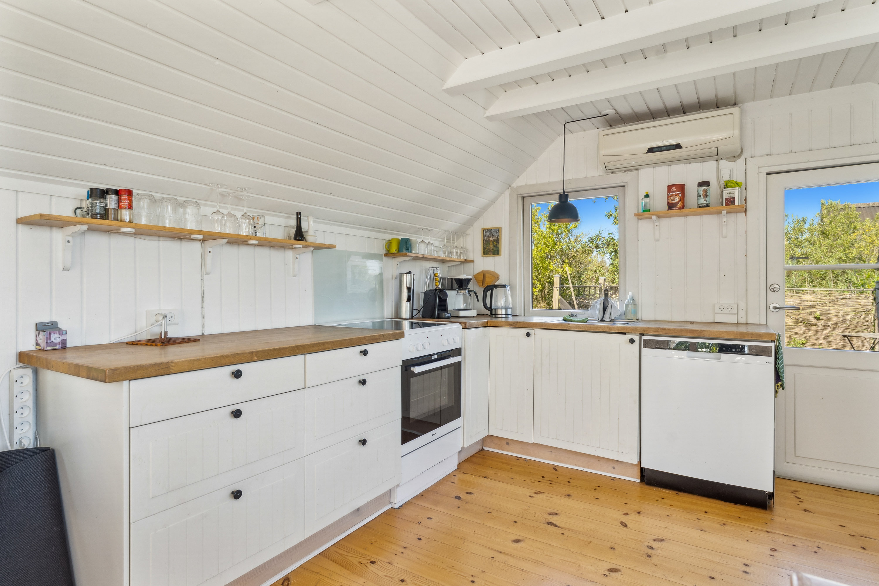 Miniaturebillede 2: køkken. Billede af Svinget 62, Albæk, 8930 Randers NØ