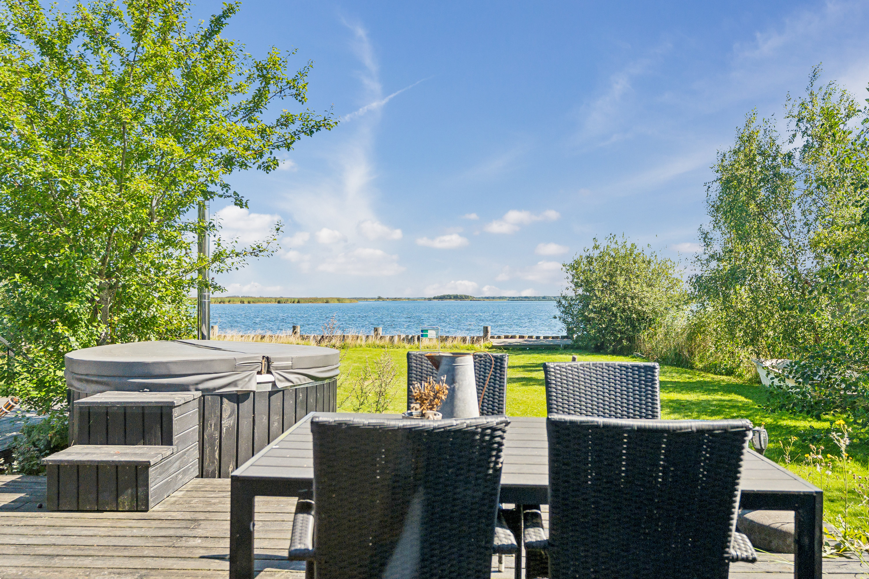 Miniaturebillede 1: terrasse. Billede af Svinget 62, Albæk, 8930 Randers NØ