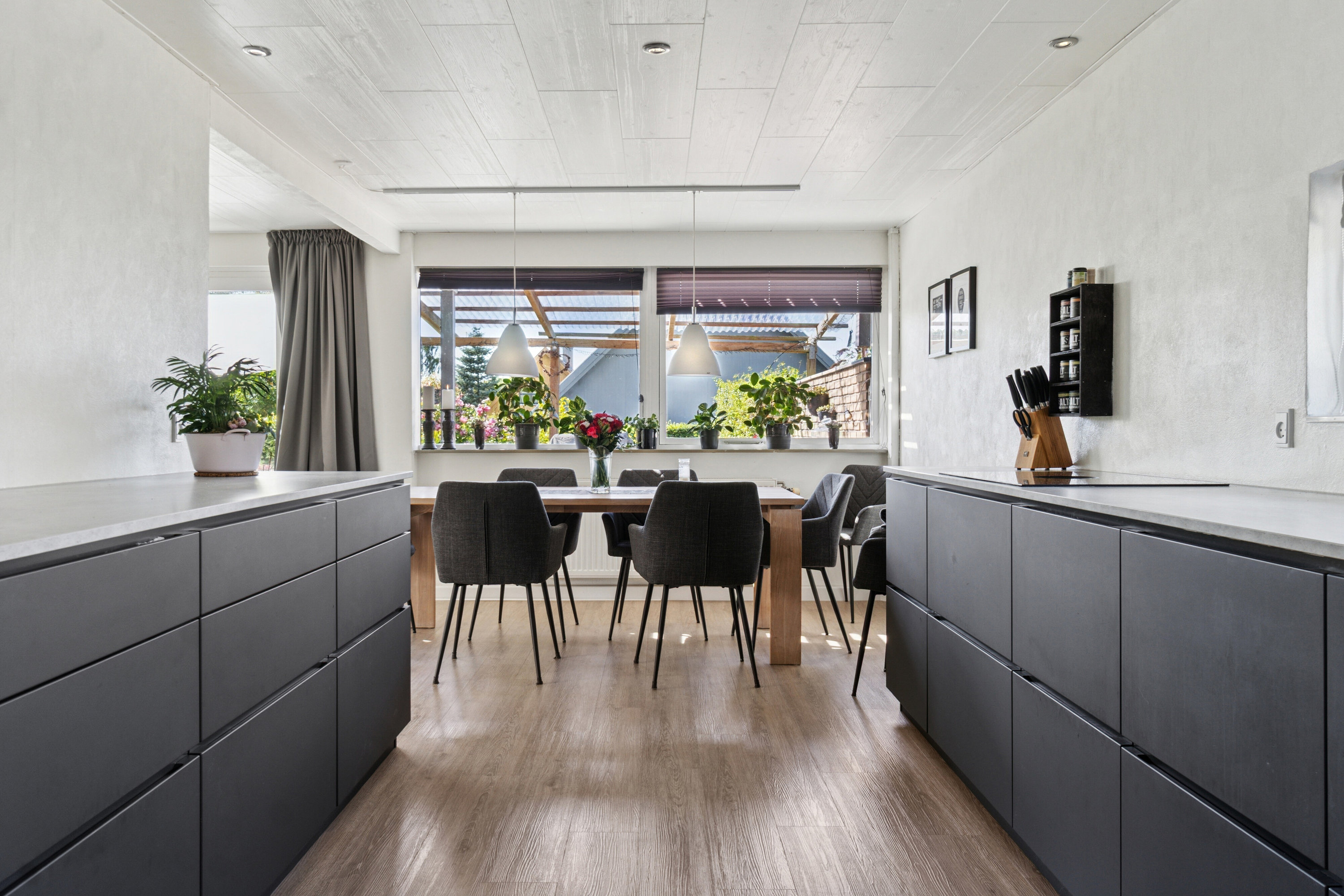 Fremhævet køkken billede i fuldskærmstilstand. Billede af Konge-Åsen 17, 4230 Skælskør