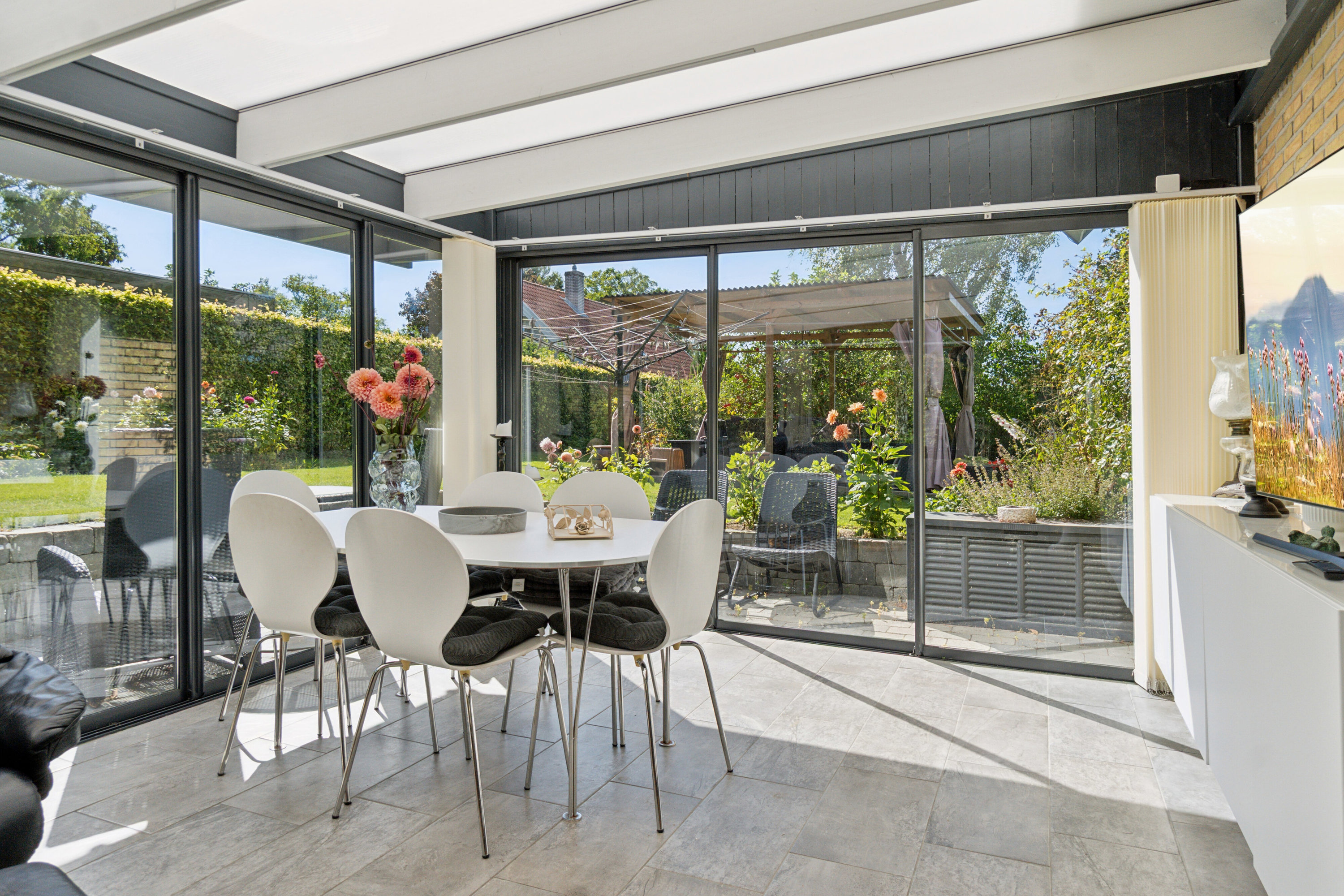 Fremhævet spisestue billede i fuldskærmstilstand. Billede af Konge-Åsen 17, 4230 Skælskør