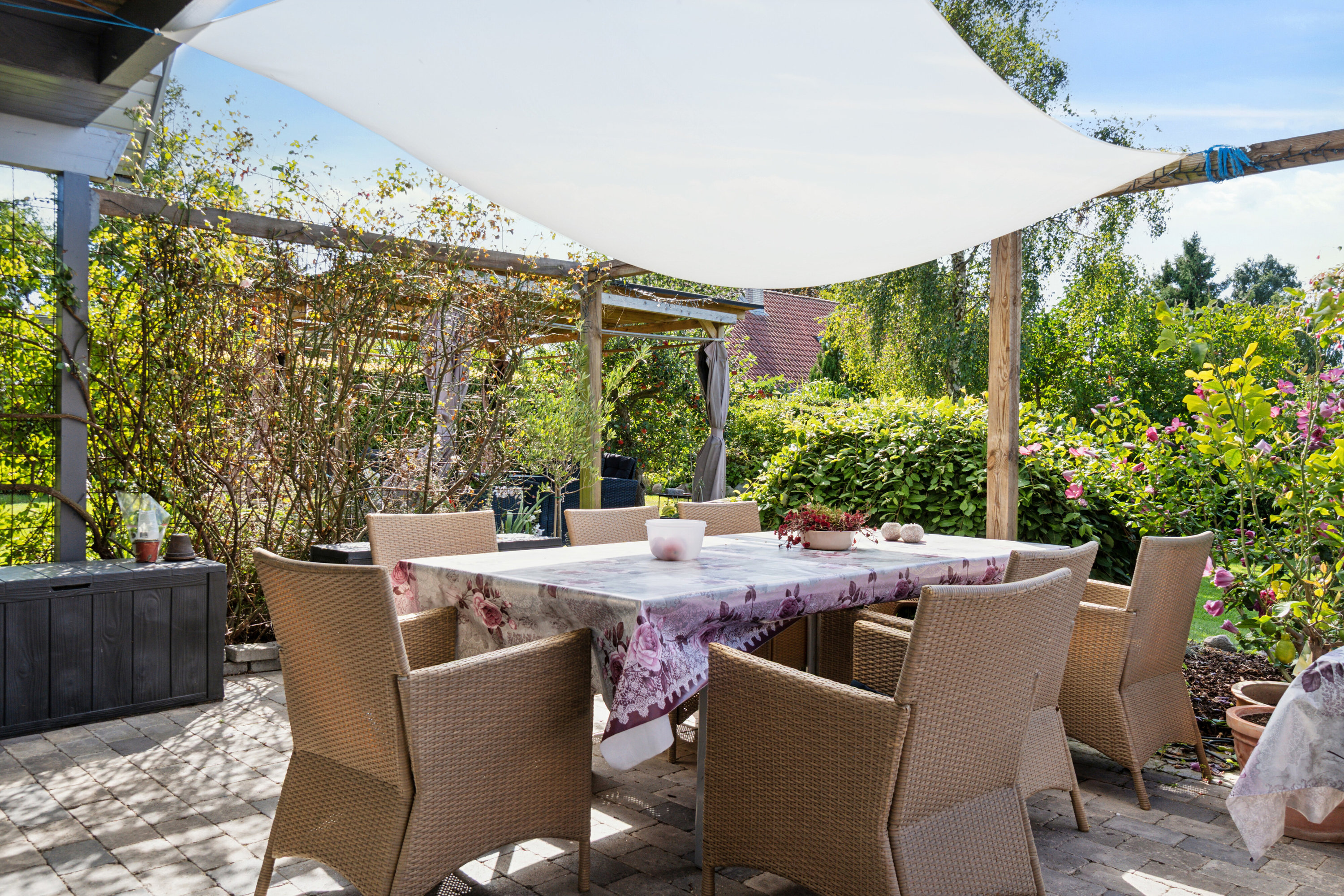 Fremhævet terrasse billede i fuldskærmstilstand. Billede af Konge-Åsen 17, 4230 Skælskør