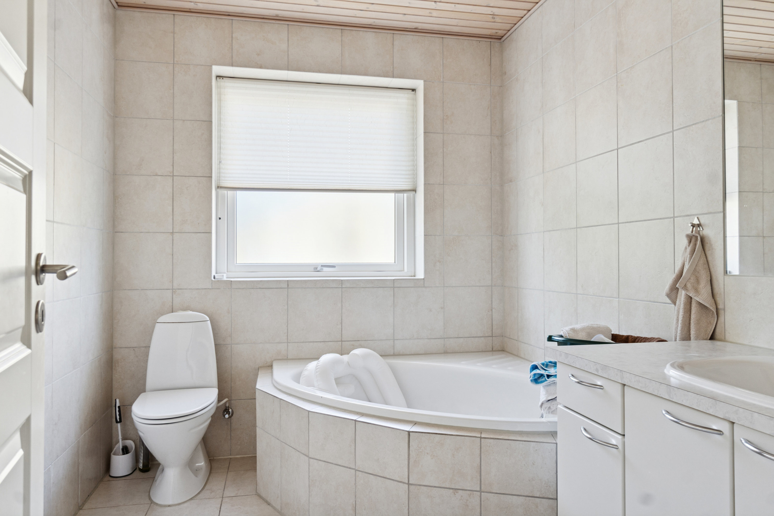 Fremhævet badeværelse billede i fuldskærmstilstand. Billede af Håndværkervænget 3, Sørbymagle, 4200 Slagelse